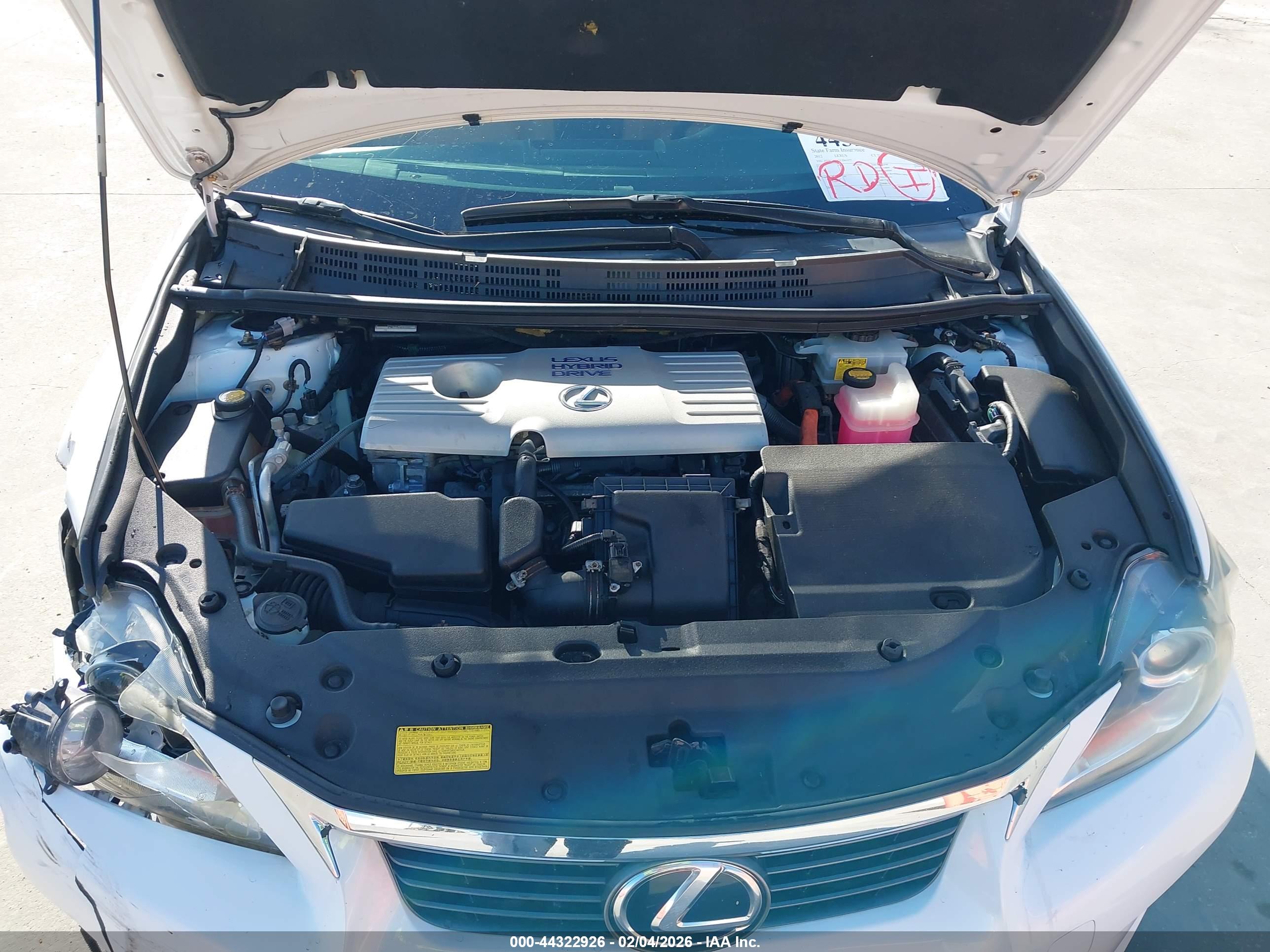 LEXUS CT image 10