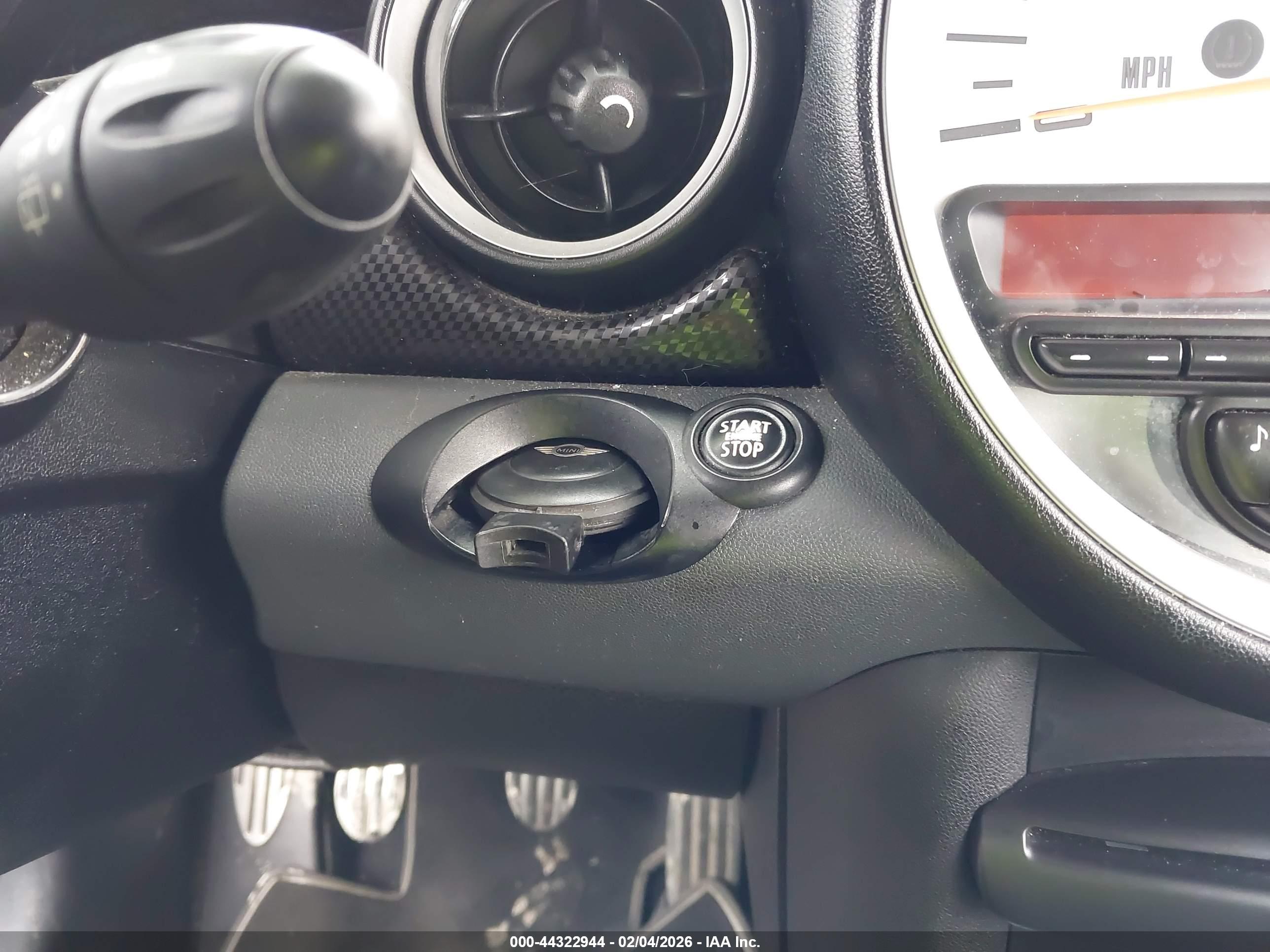 MINI COOPER image 11