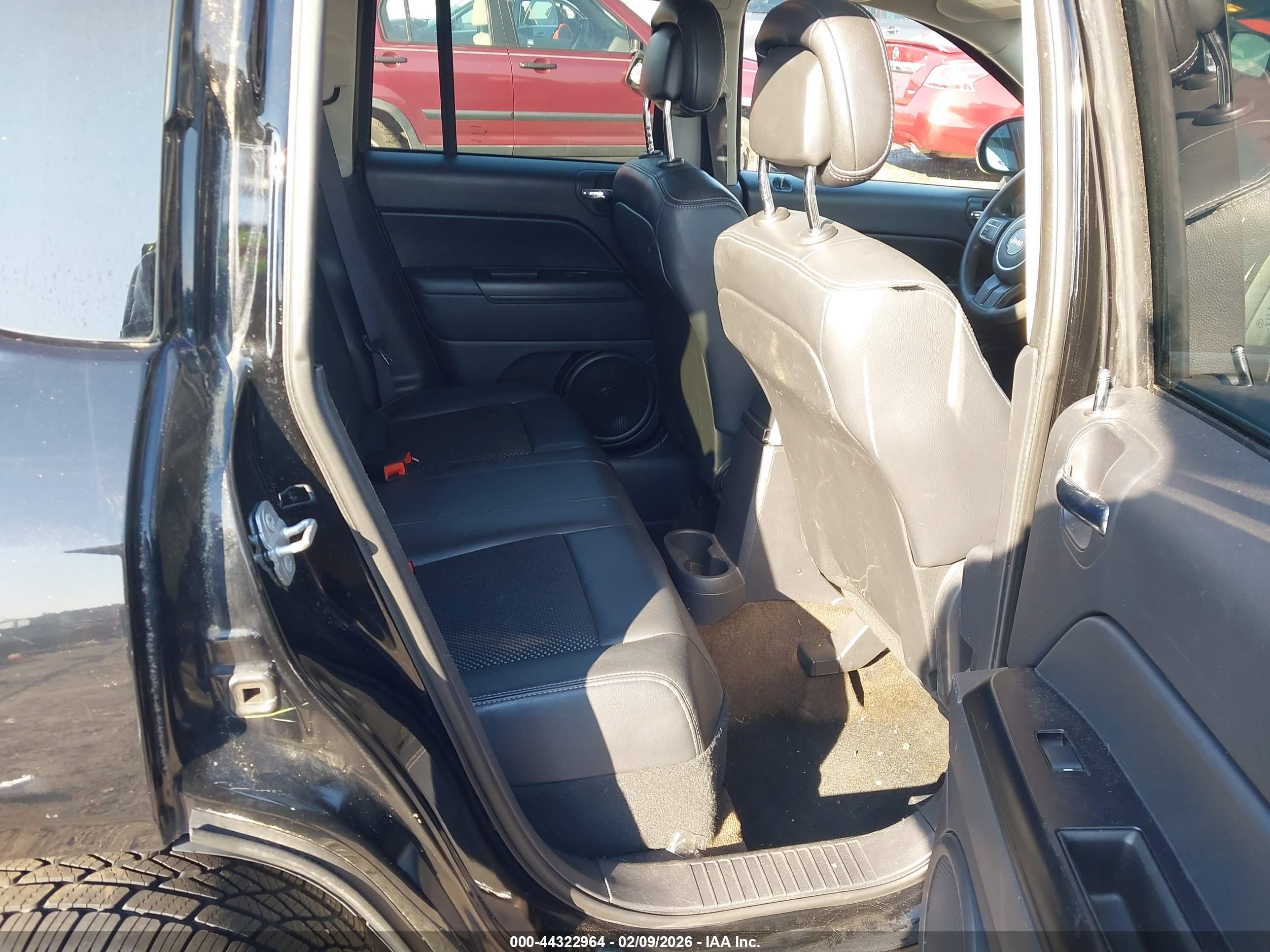 JEEP COMPASS image 8