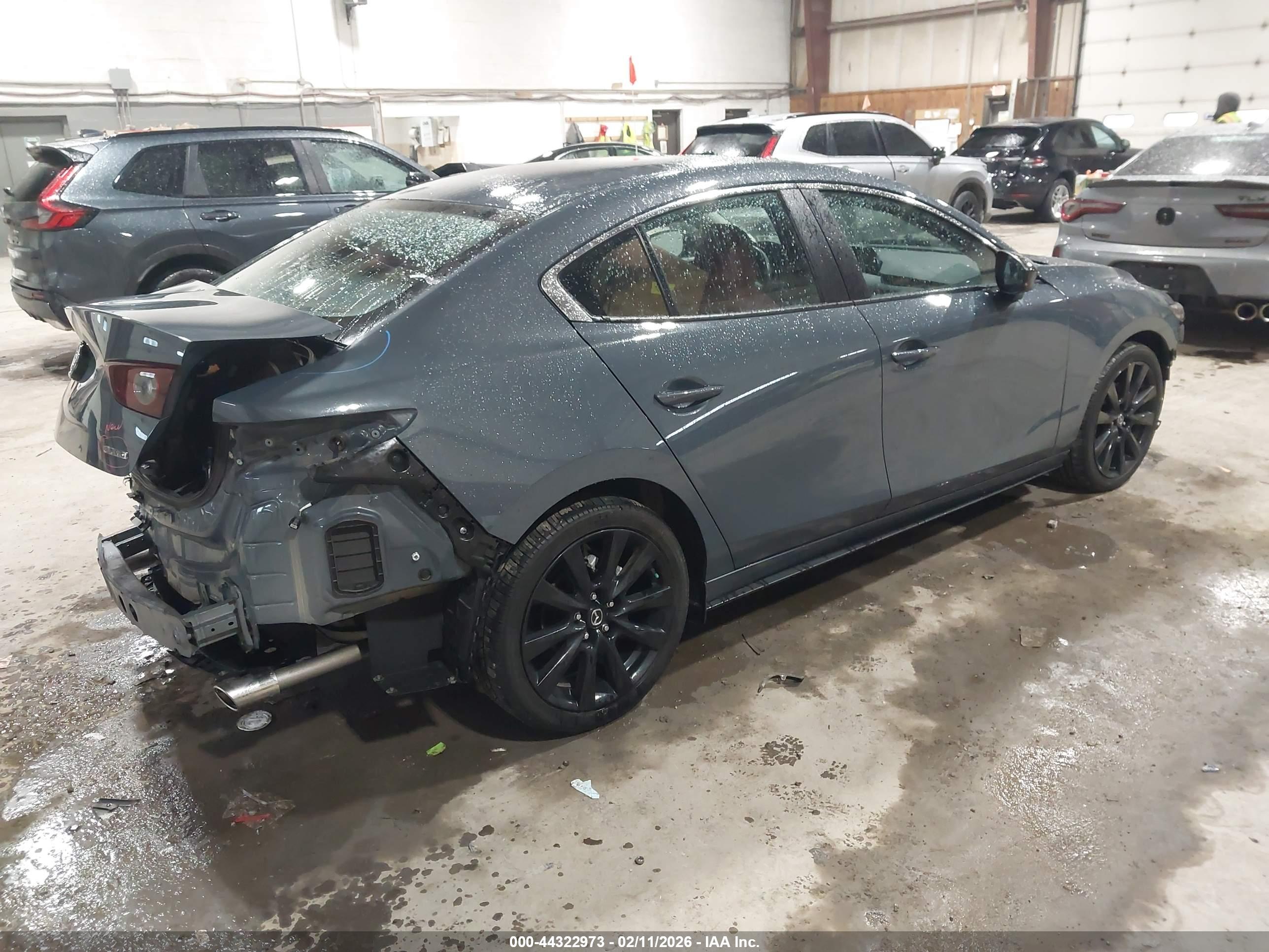 MAZDA MAZDA3 image 4
