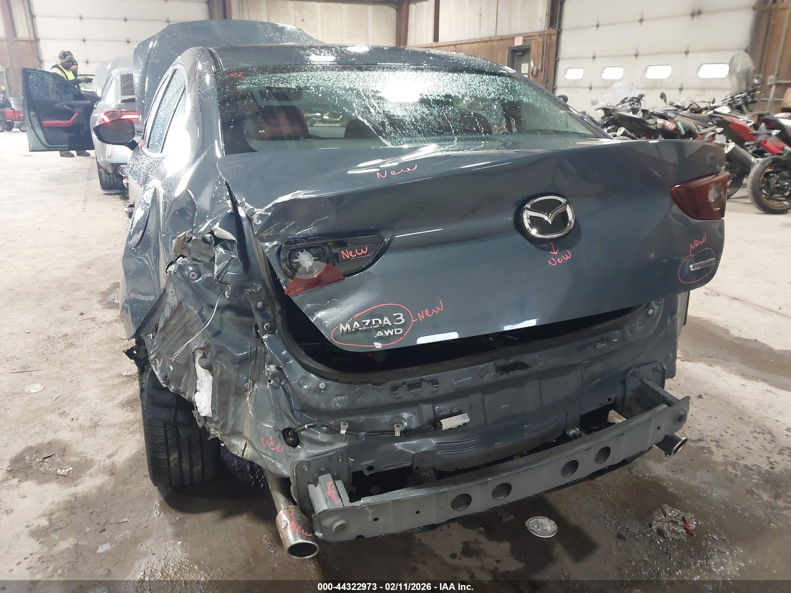 MAZDA MAZDA3 image 6