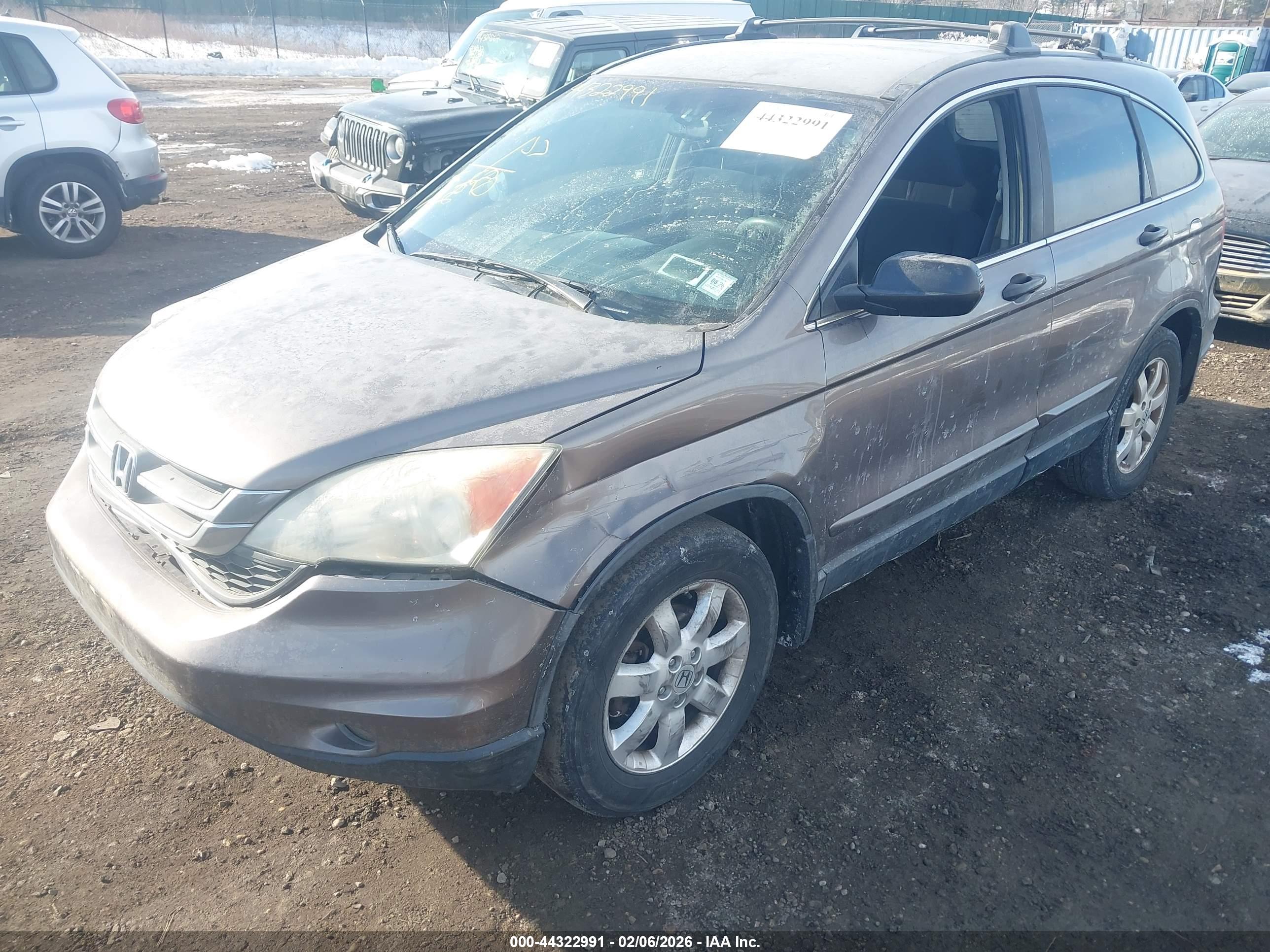 HONDA CR-V image 2