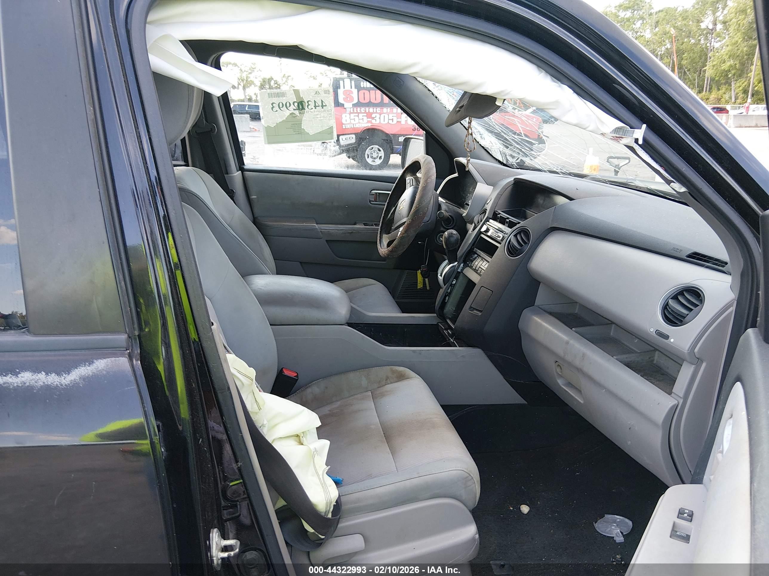 HONDA PILOT image 5