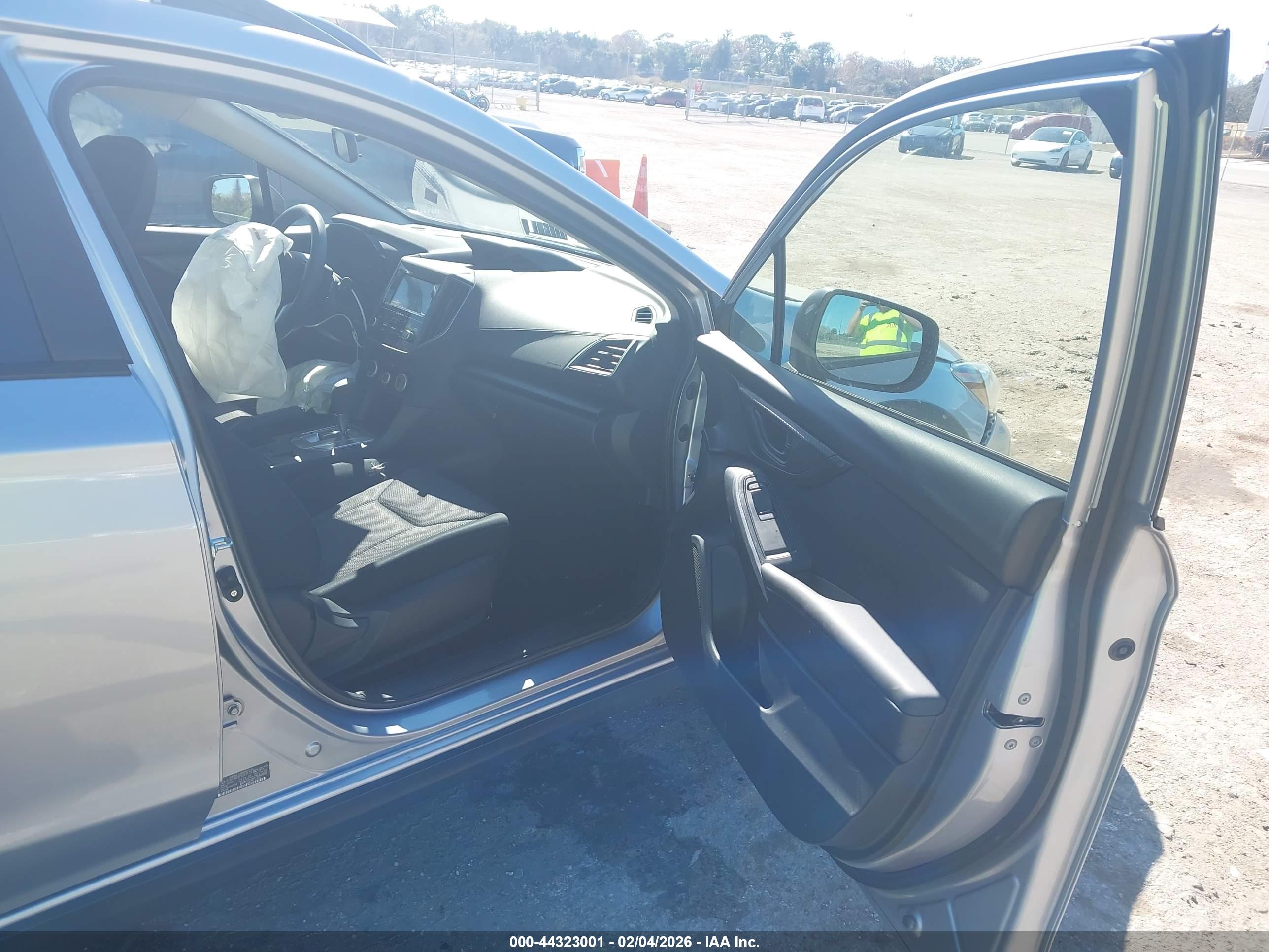 SUBARU CROSSTREK image 5