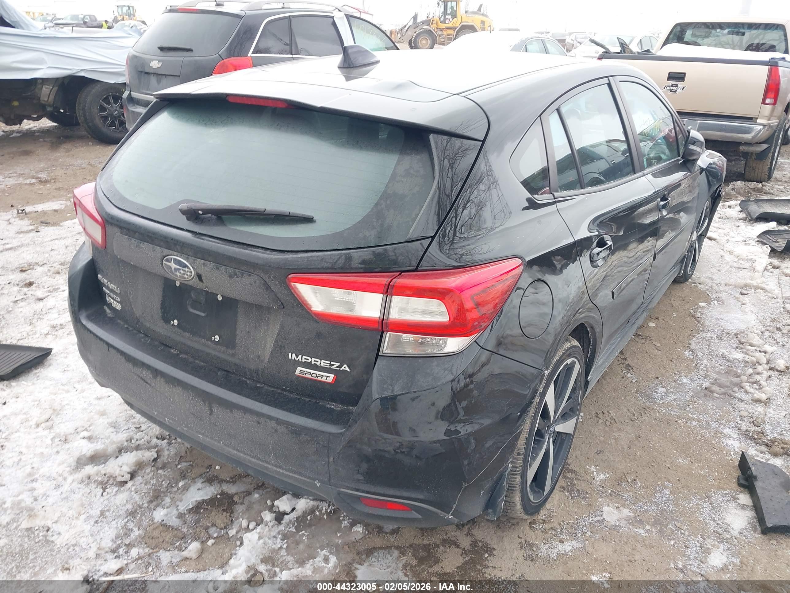 SUBARU IMPREZA image 4