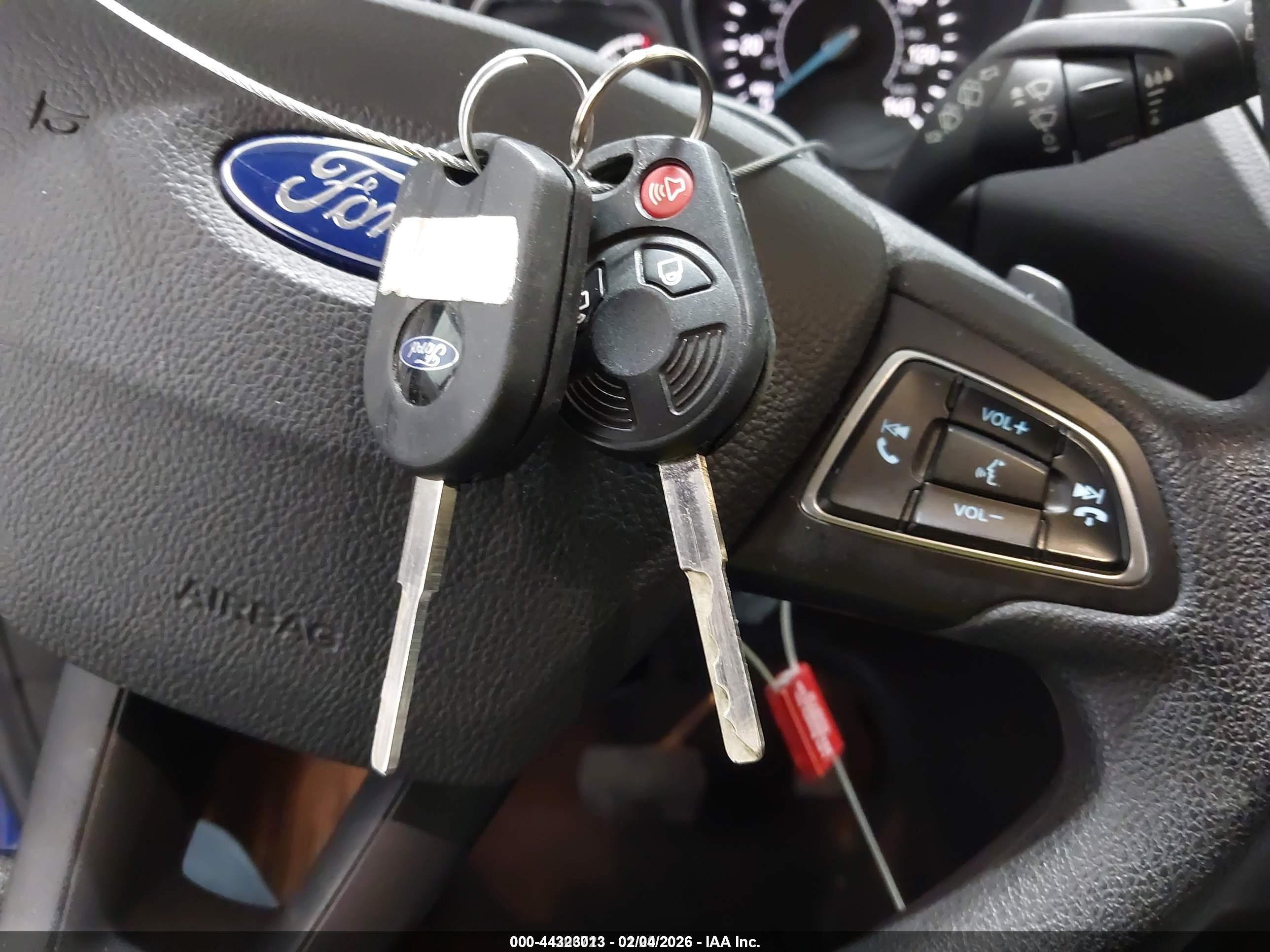 FORD ESCAPE image 11