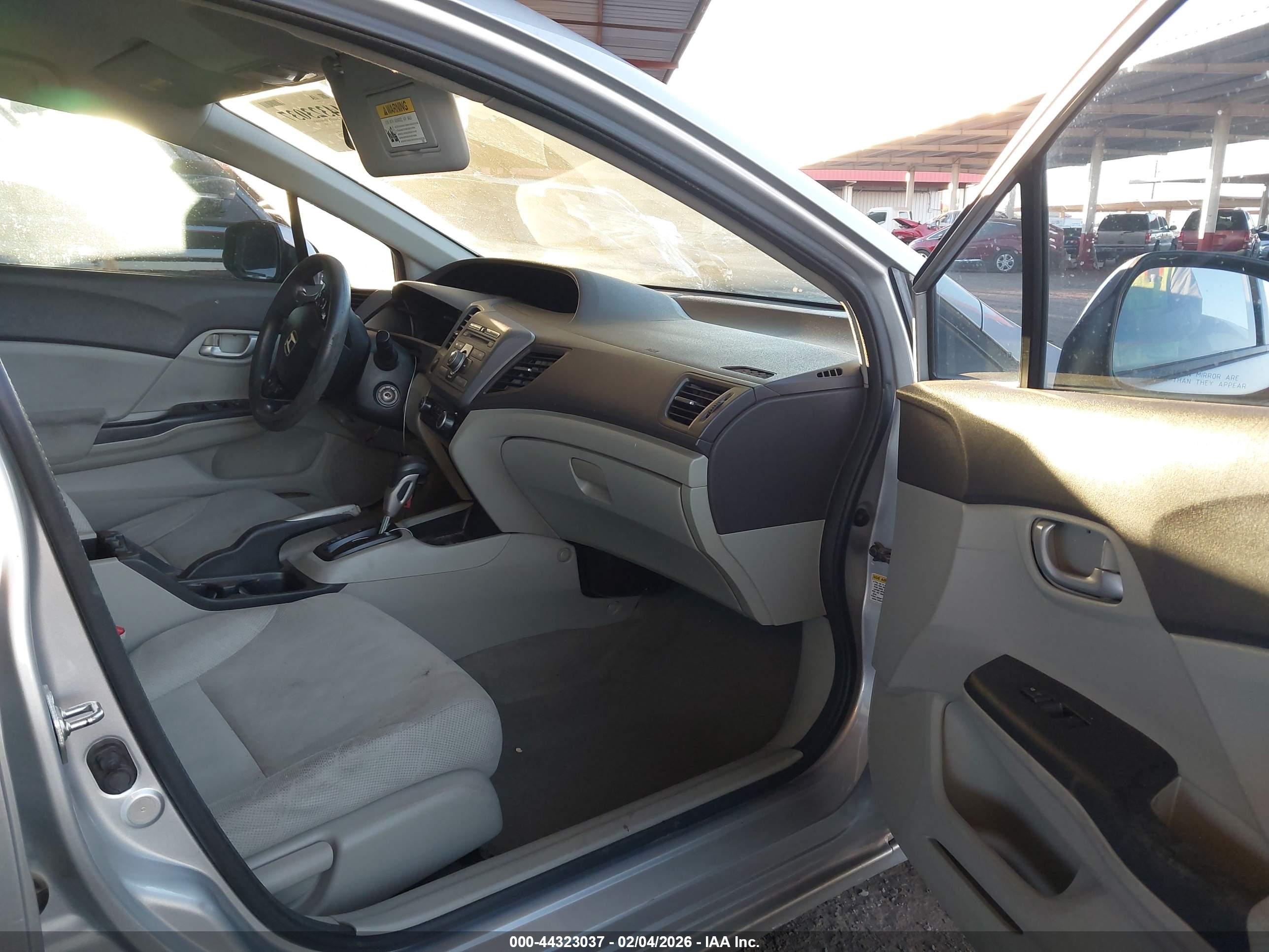 HONDA CIVIC image 5