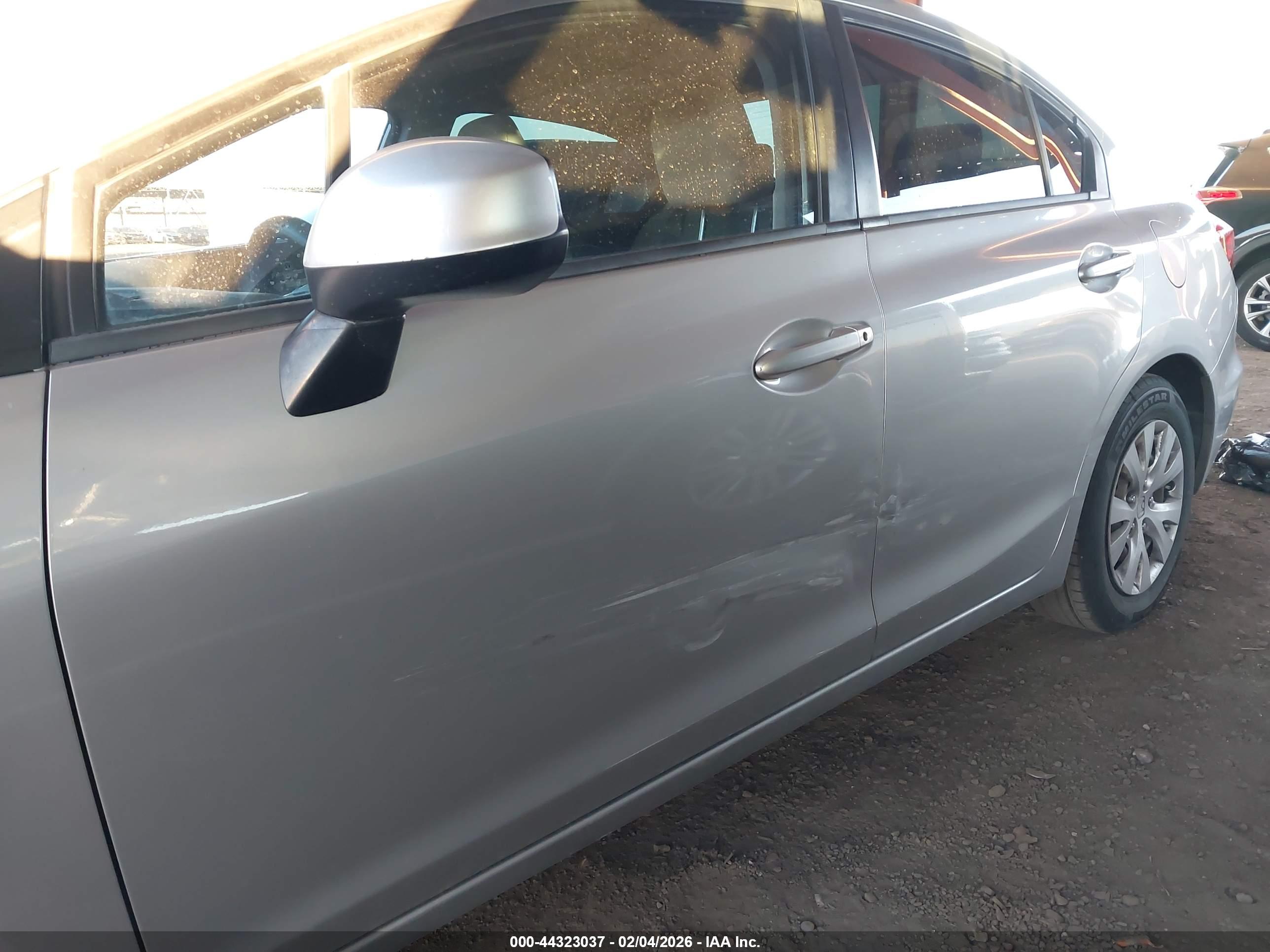 HONDA CIVIC image 6