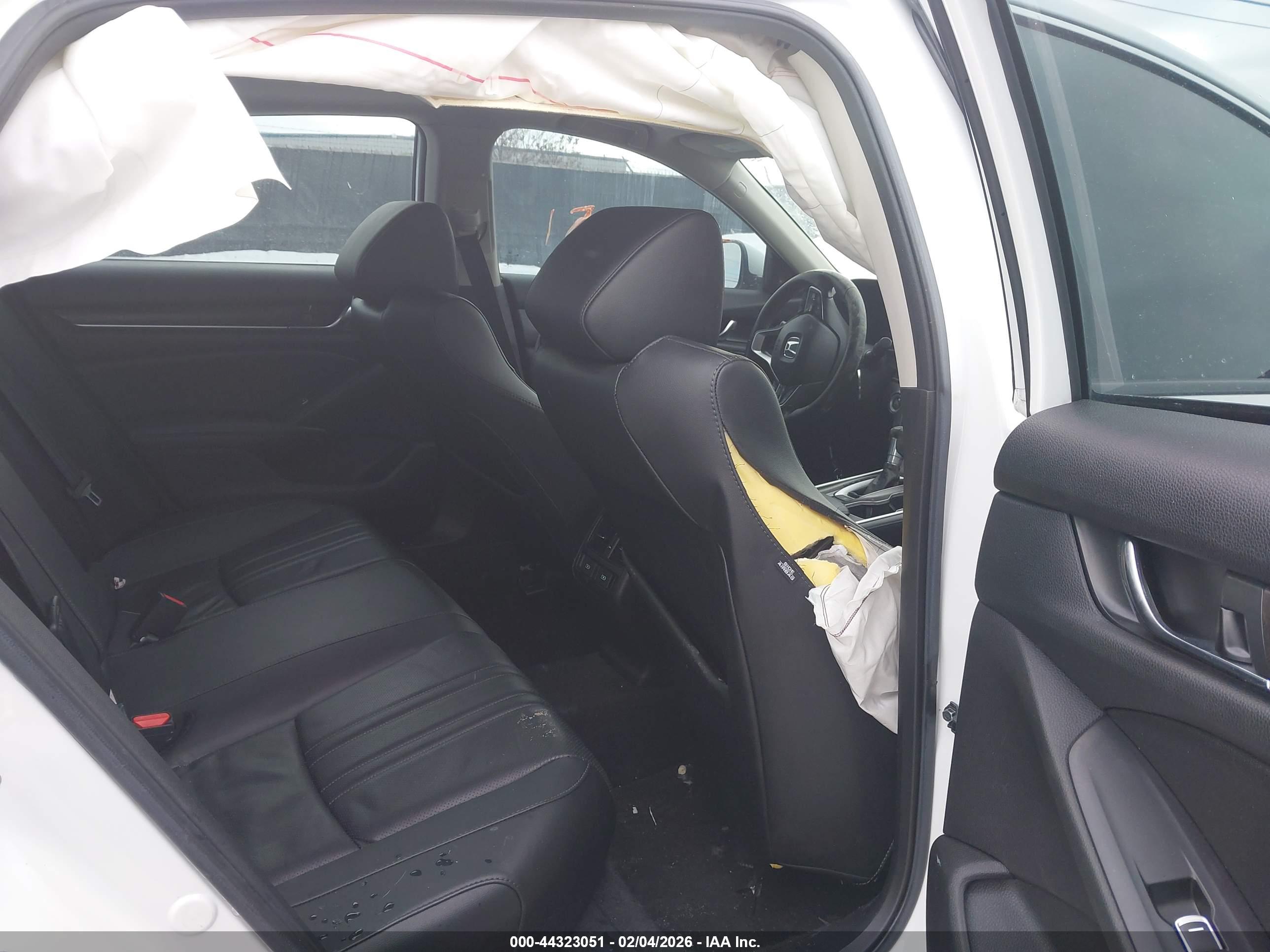 HONDA ACCORD image 8