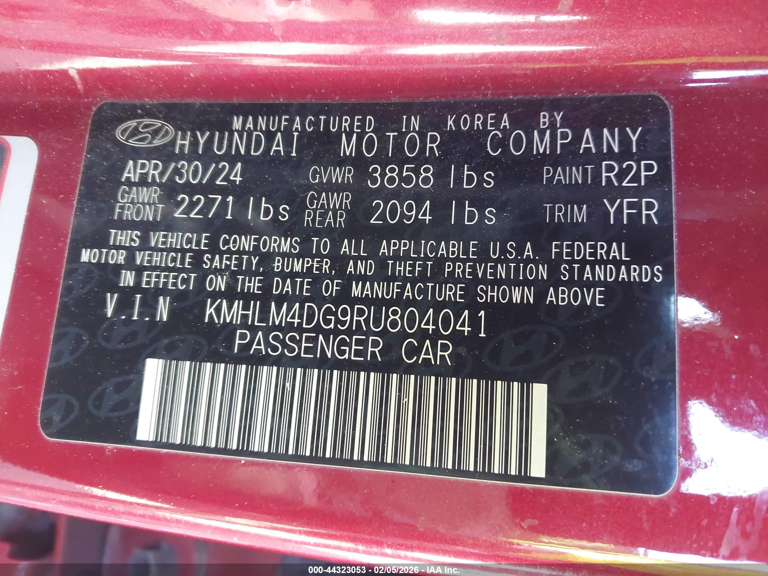 HYUNDAI ELANTRA image 9