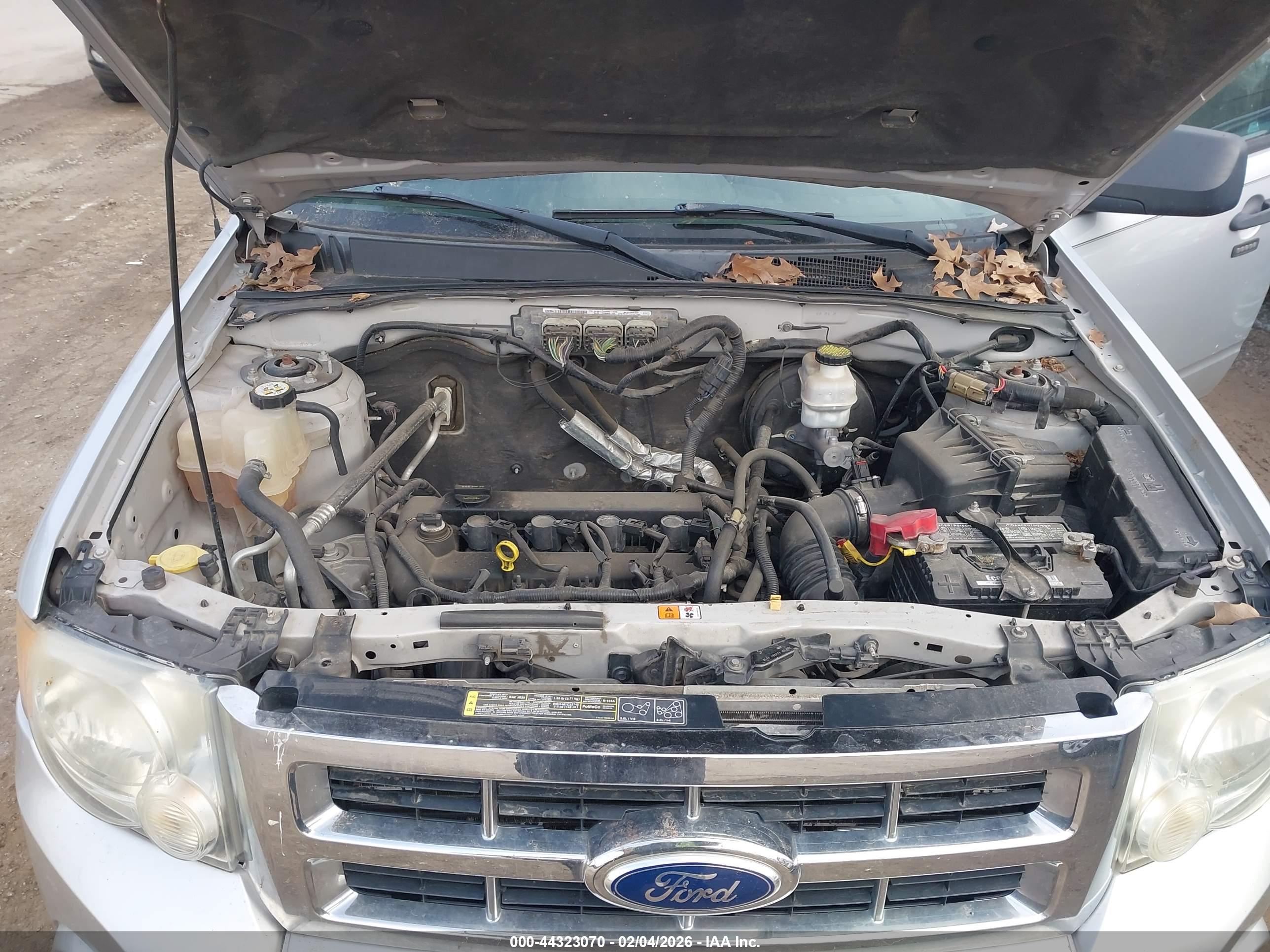 FORD ESCAPE image 10