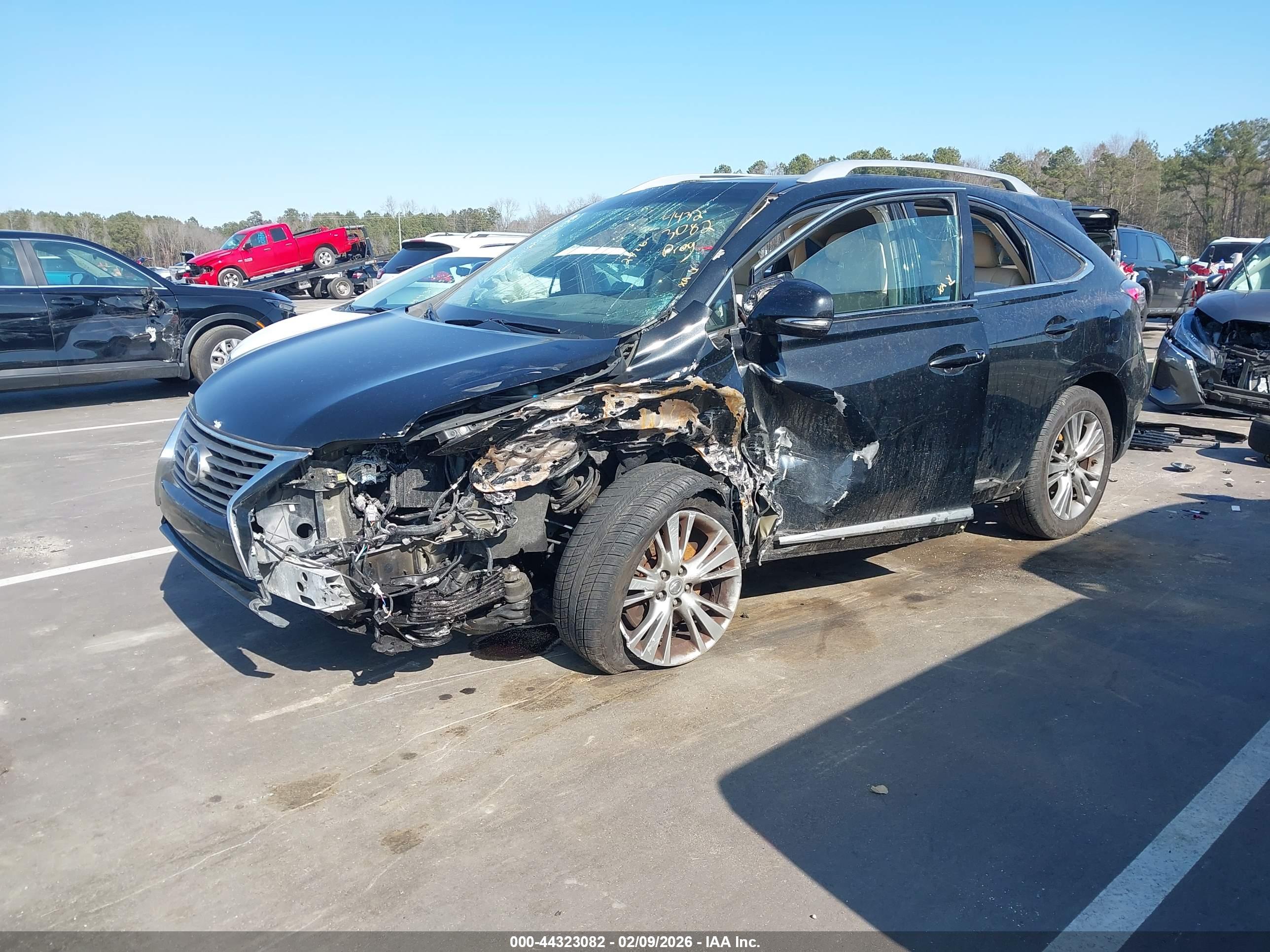 LEXUS RX image 2