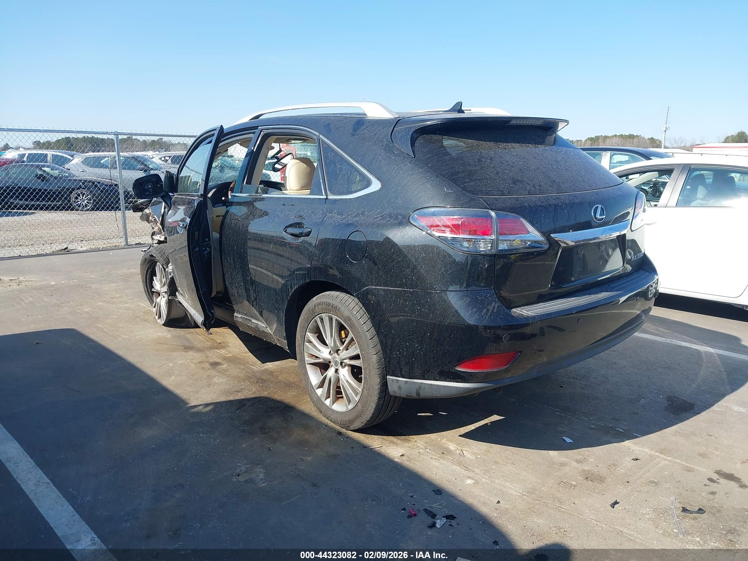 LEXUS RX image 3
