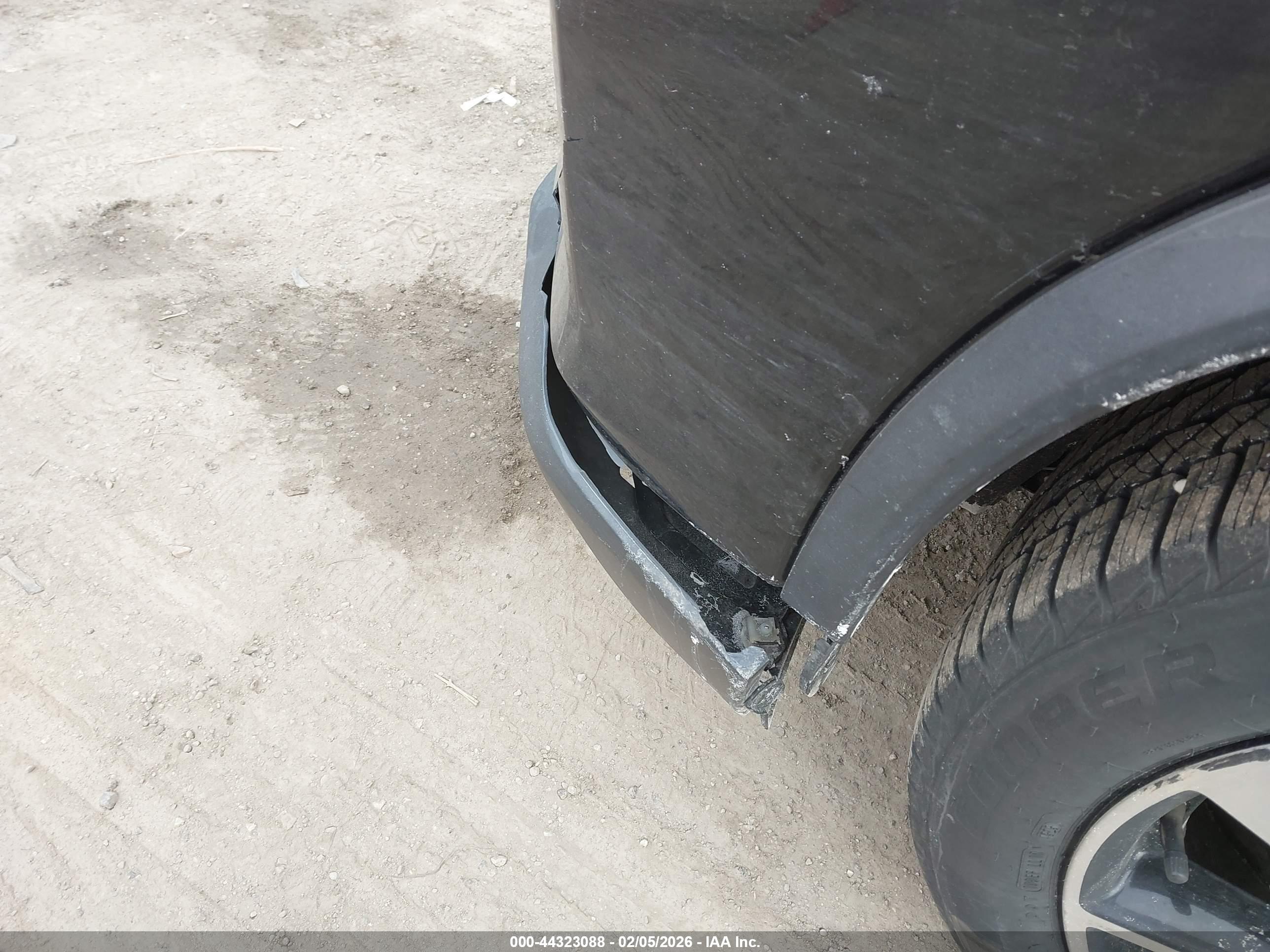 NISSAN ROGUE image 6