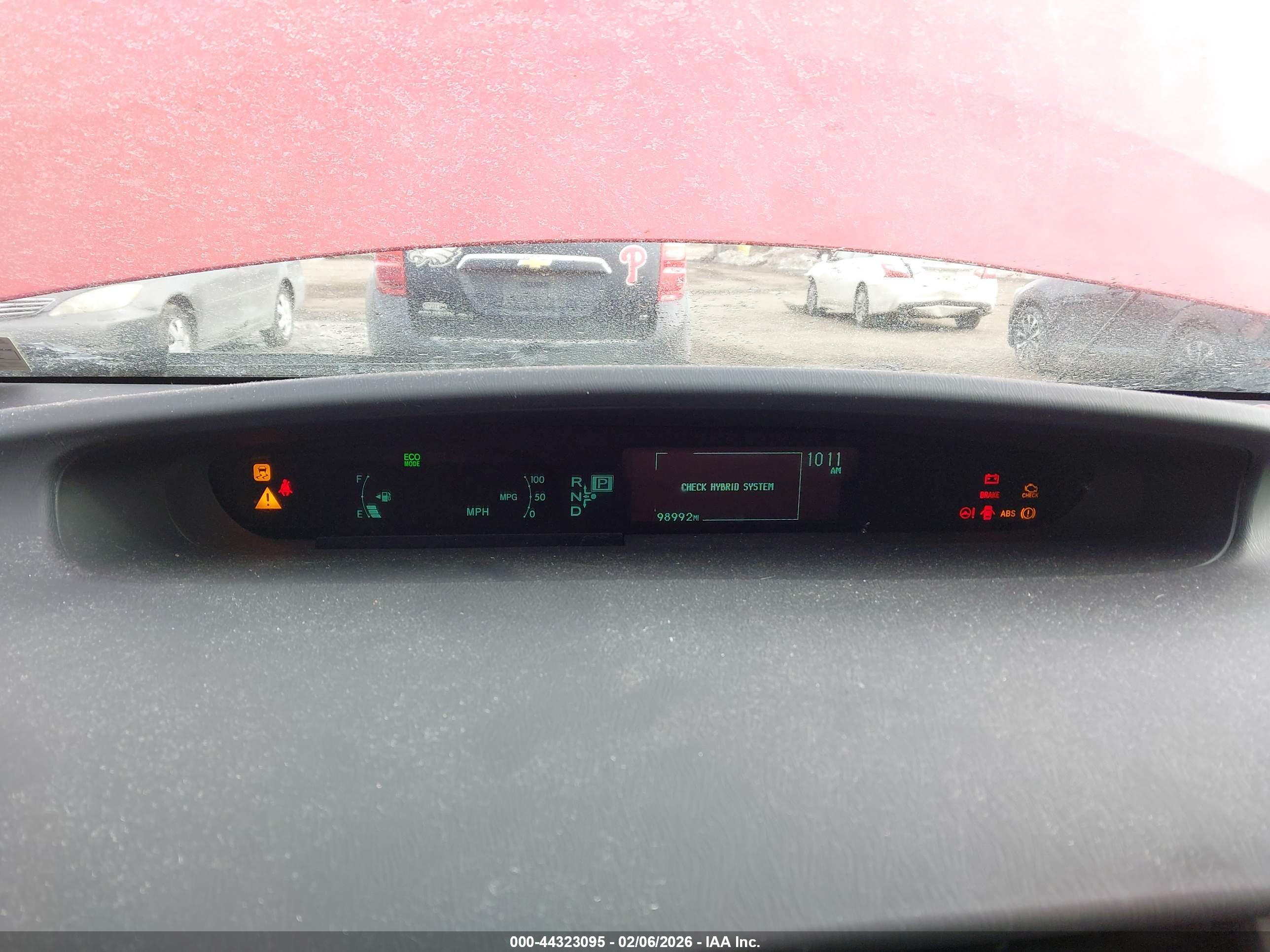 TOYOTA PRIUS image 7