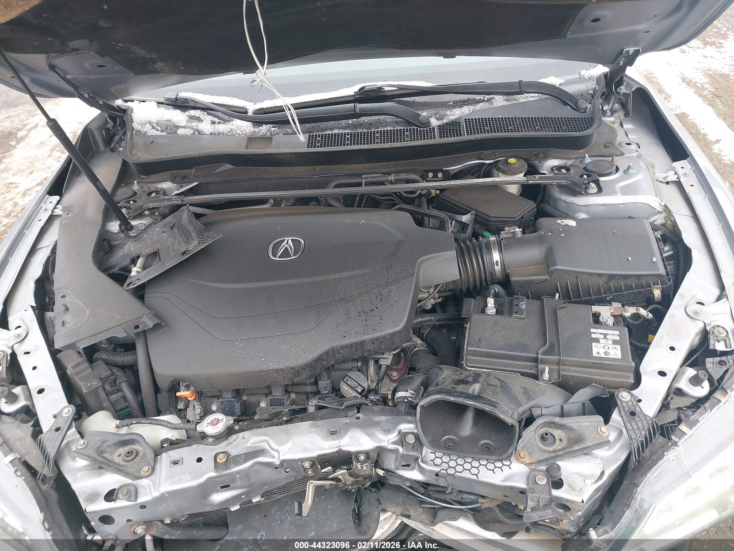 ACURA TLX image 10
