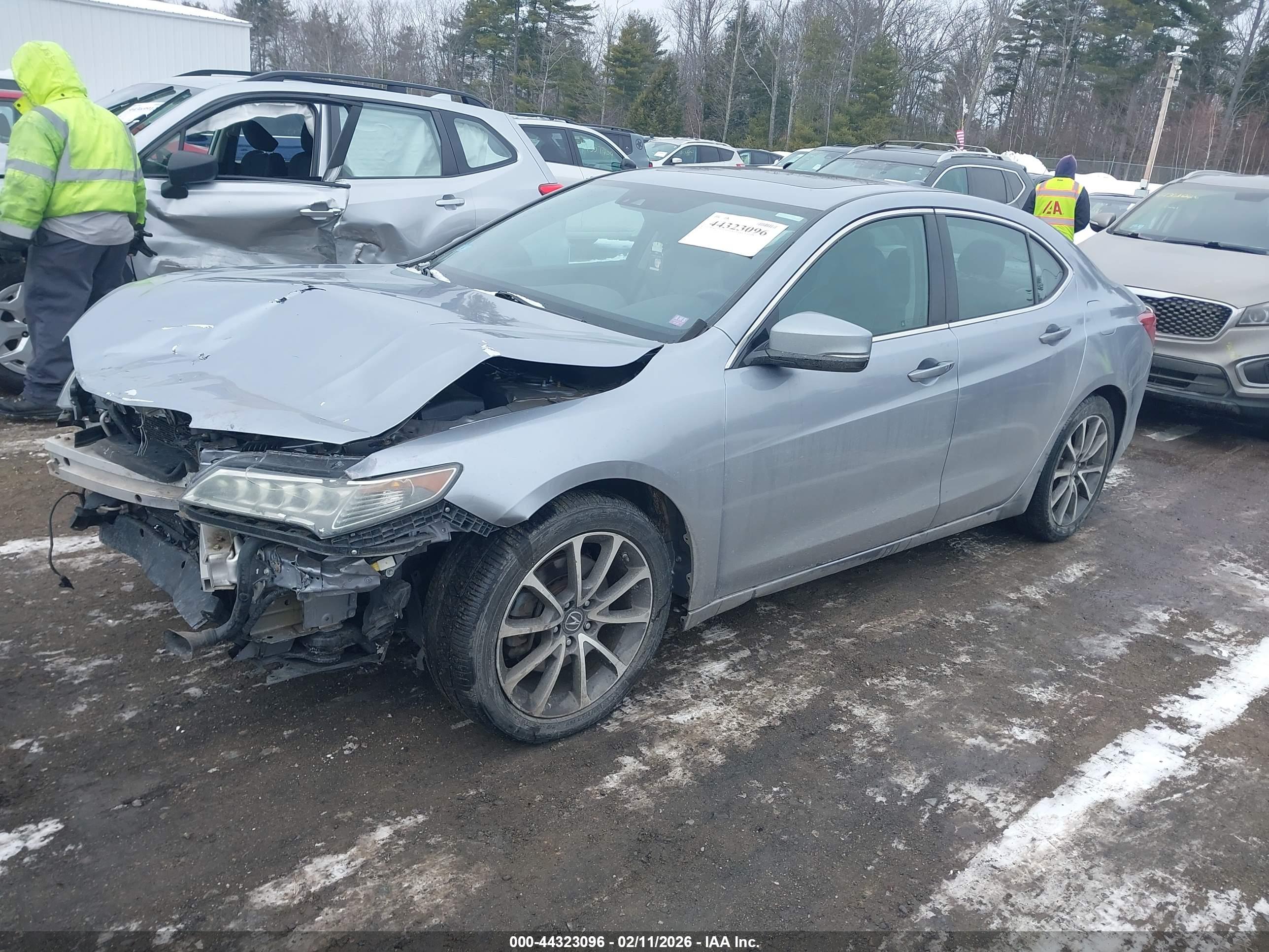 ACURA TLX image 2