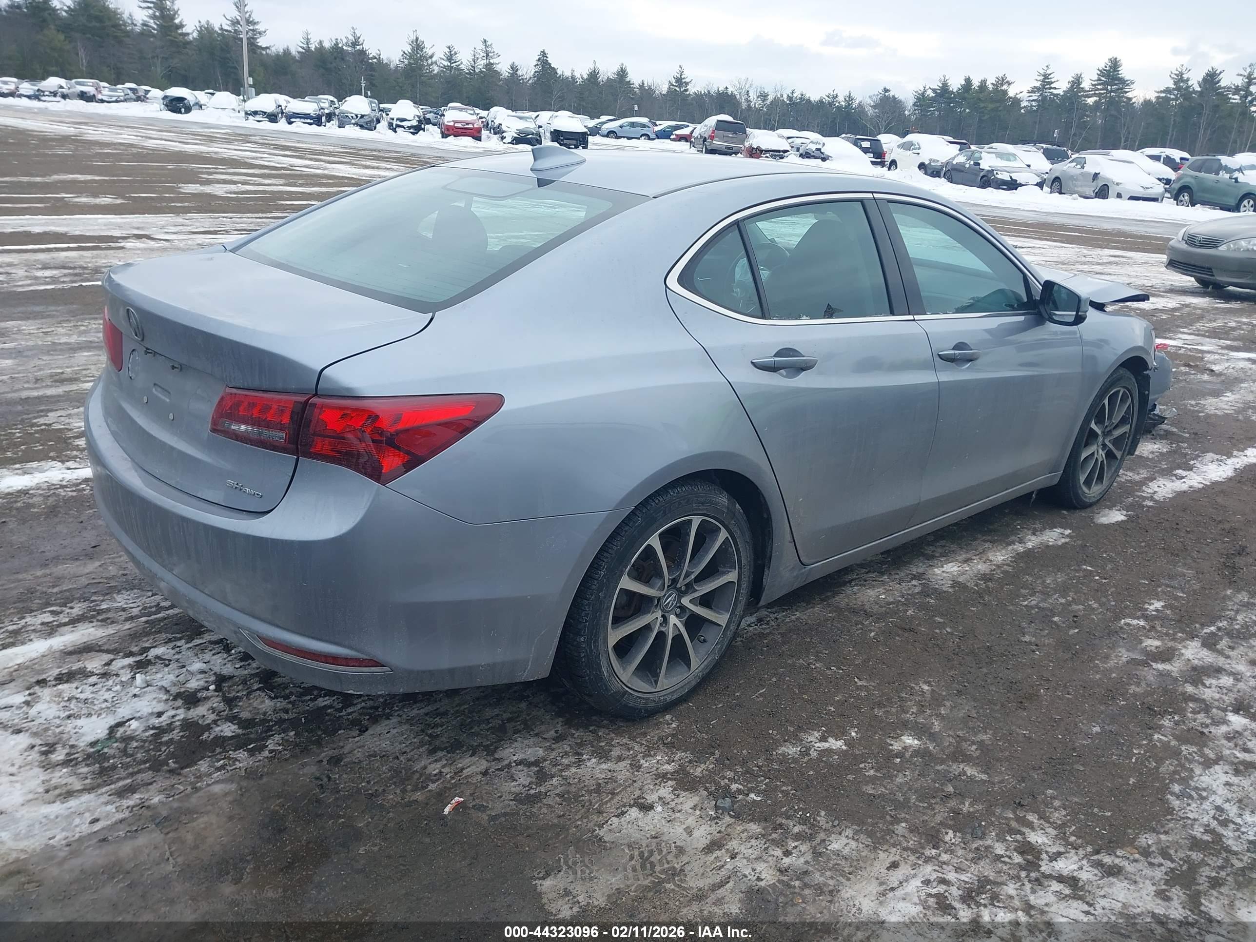 ACURA TLX image 4