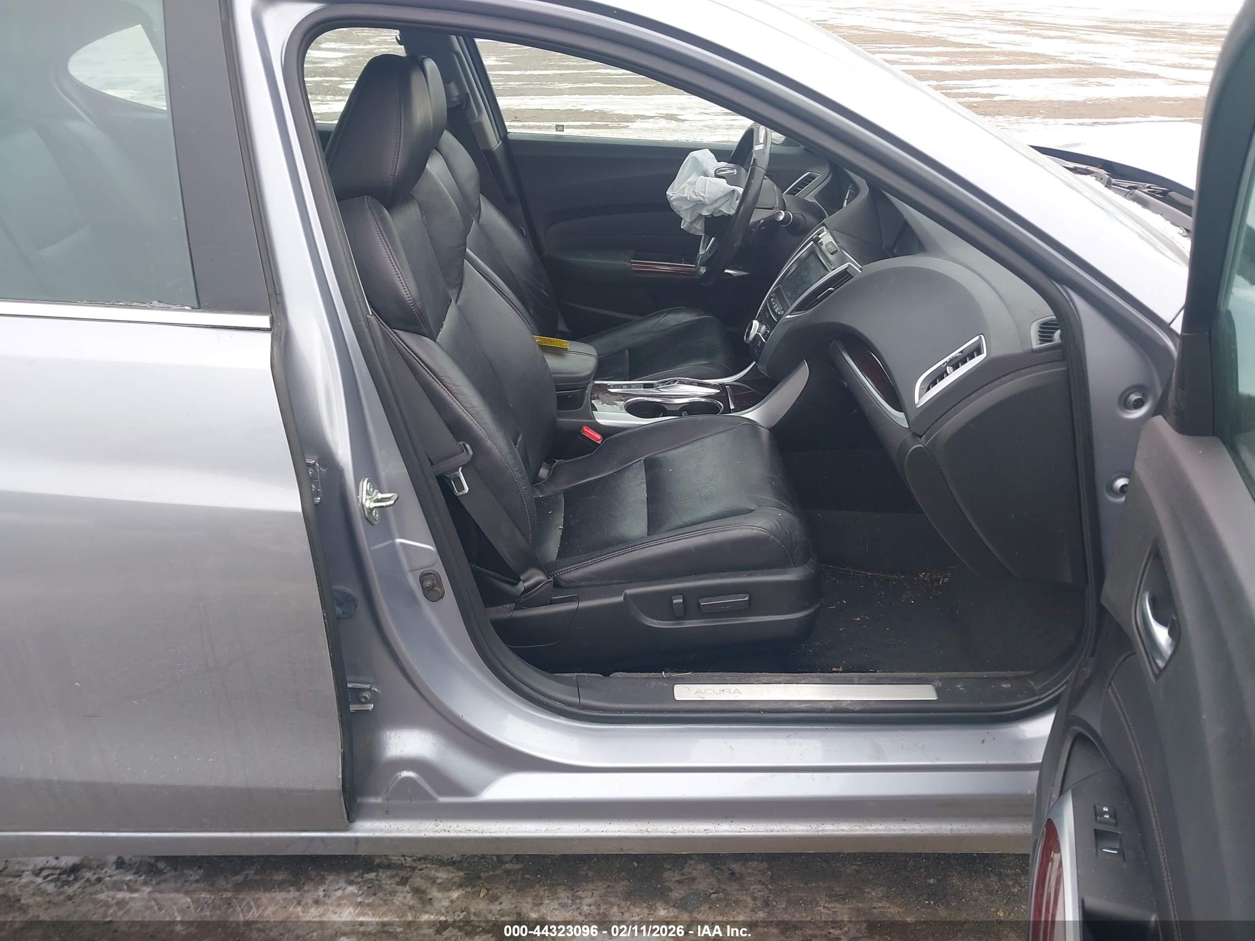 ACURA TLX image 5