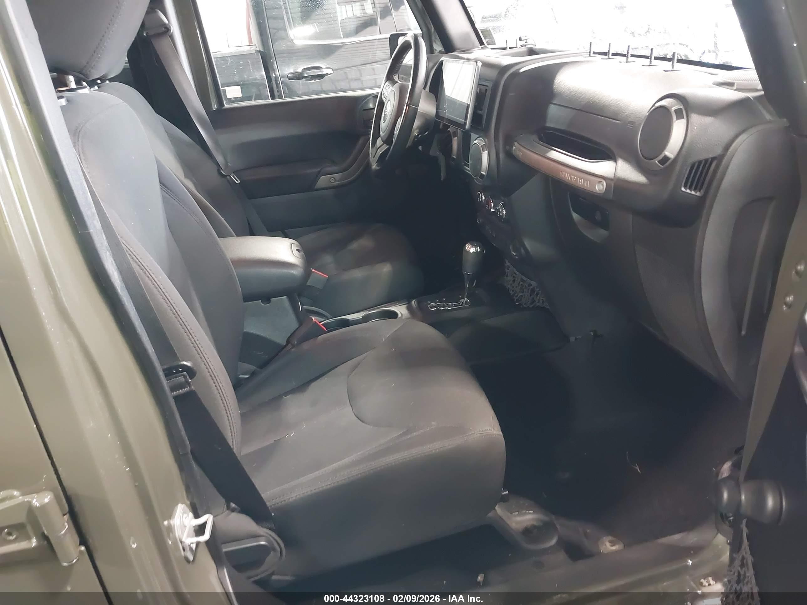 JEEP WRANGLER image 5