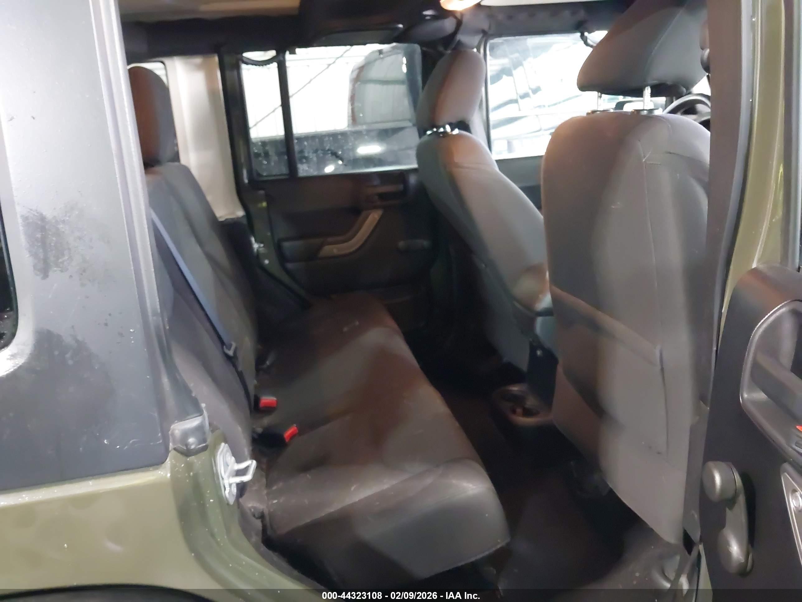 JEEP WRANGLER image 8