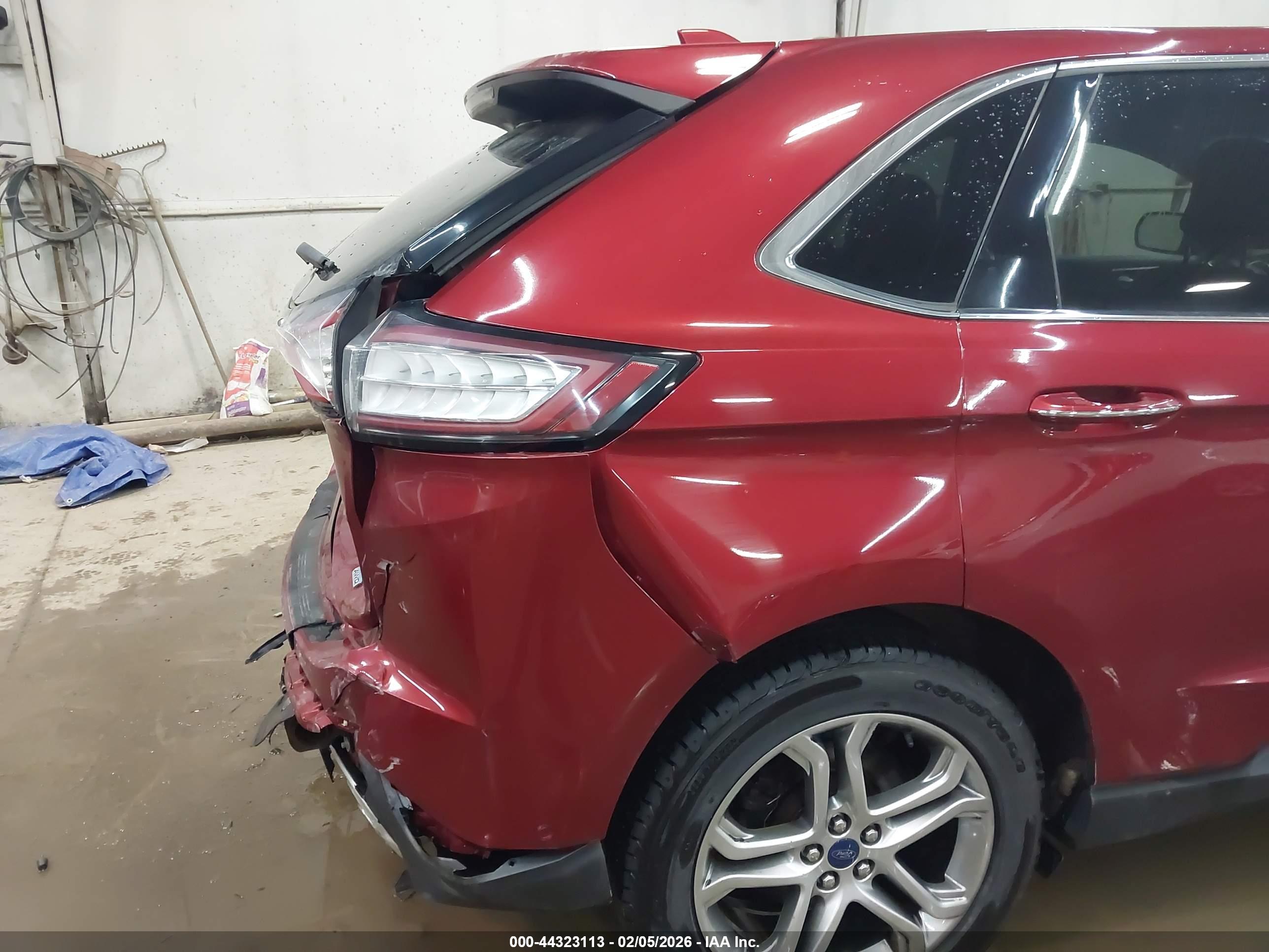 FORD EDGE image 6