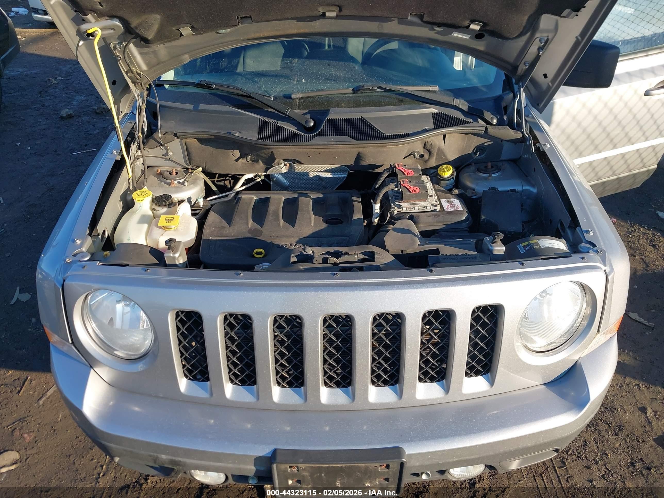 JEEP PATRIOT image 10