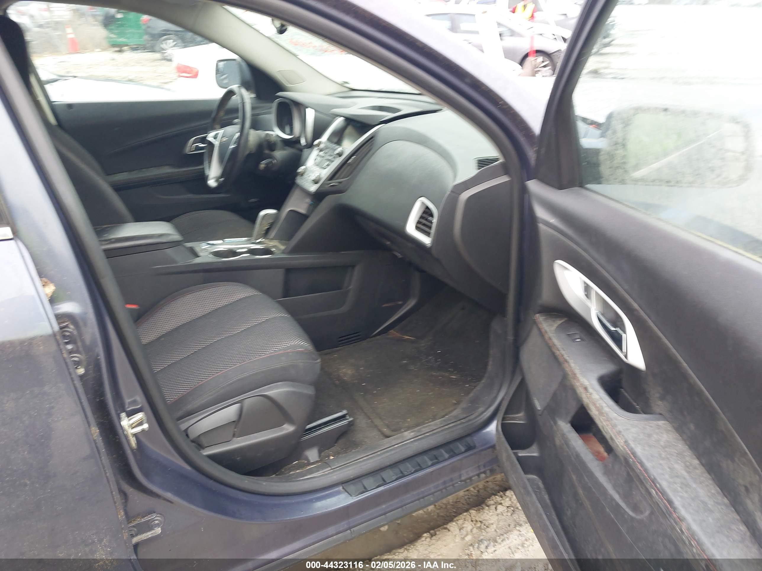 CHEVROLET EQUINOX image 5