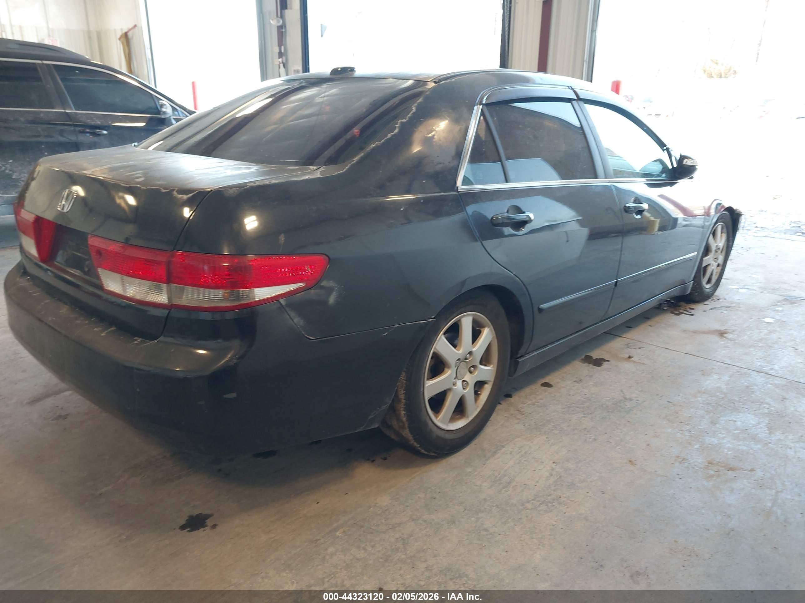 HONDA ACCORD image 4