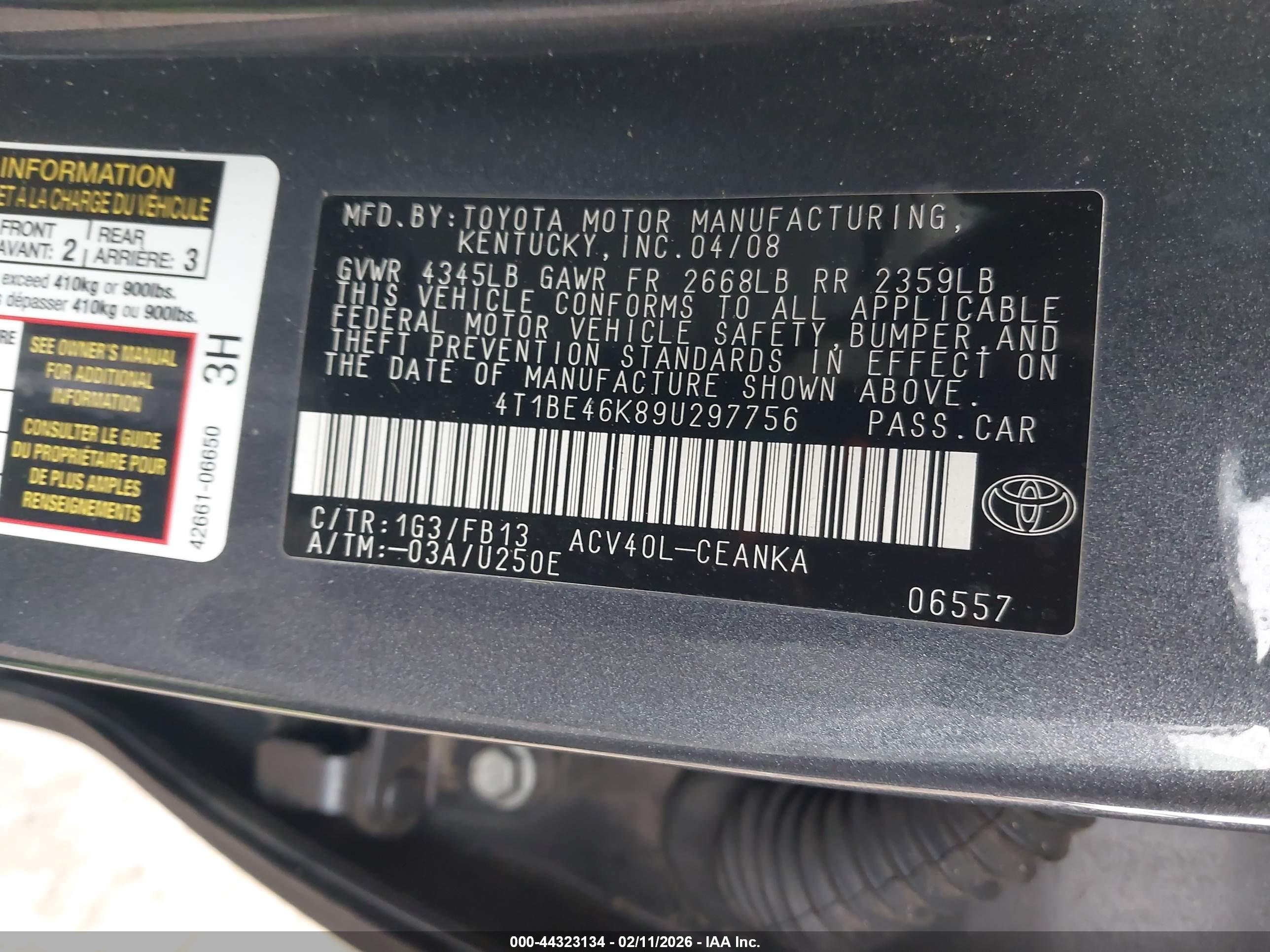 TOYOTA CAMRY image 9