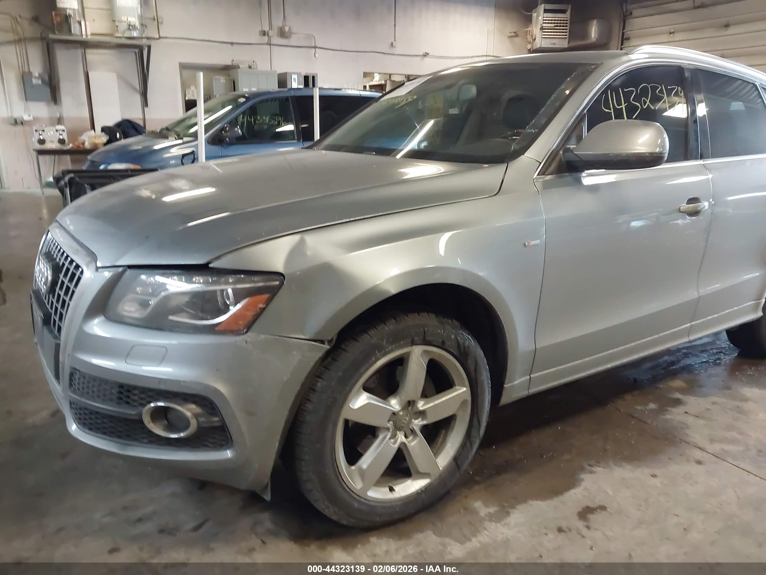 AUDI Q5 image 6