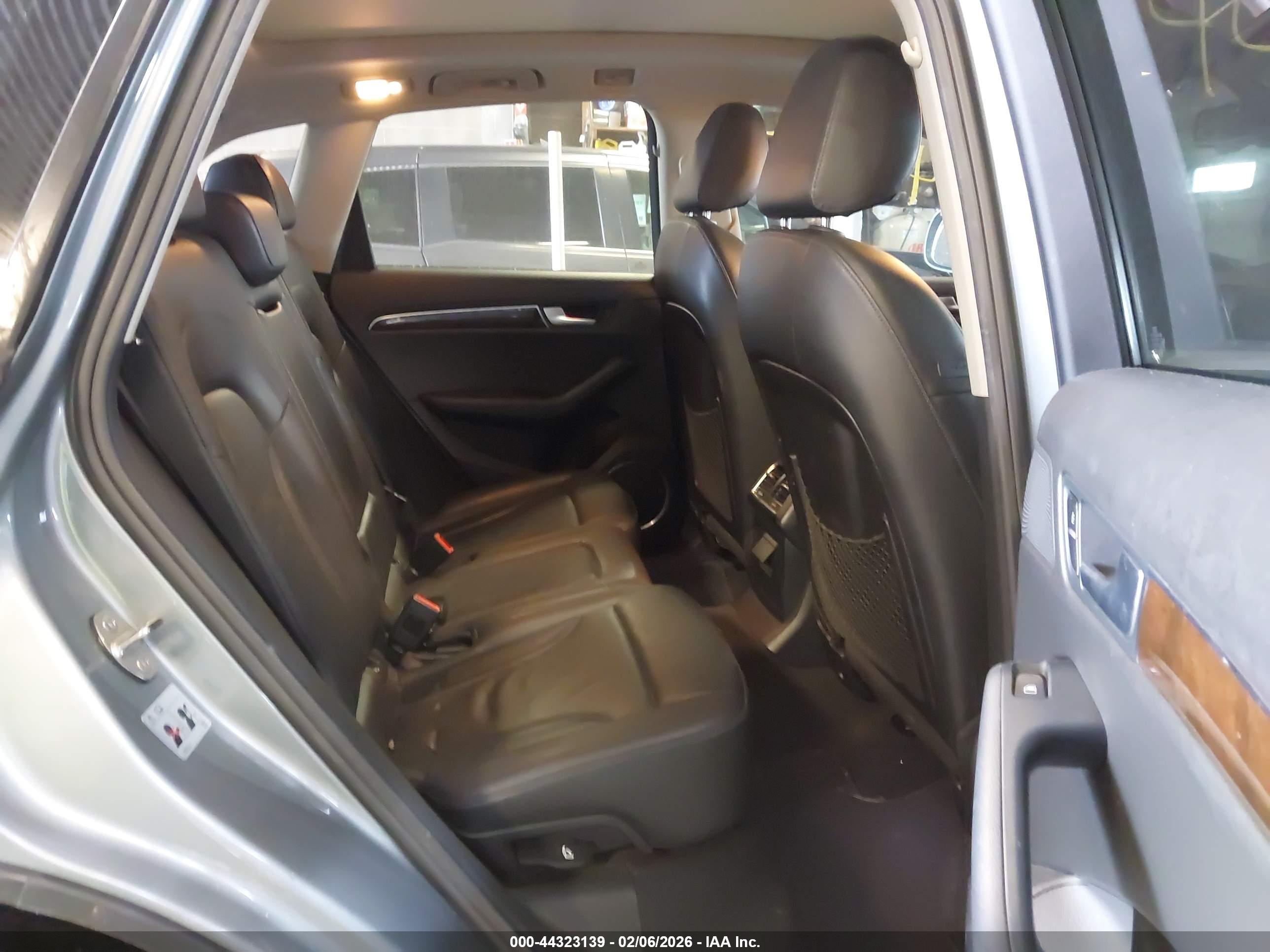 AUDI Q5 image 8