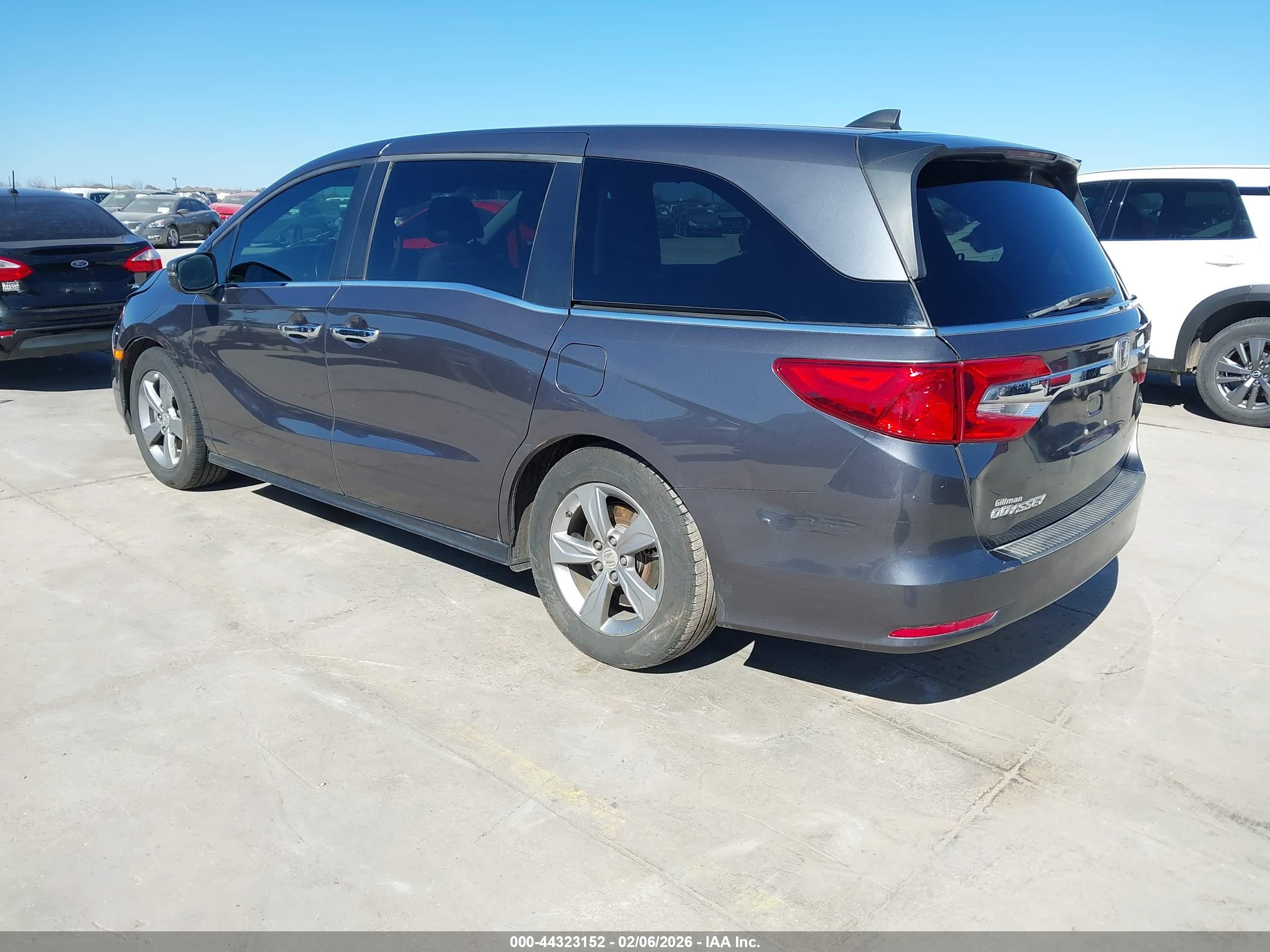 HONDA ODYSSEY image 3