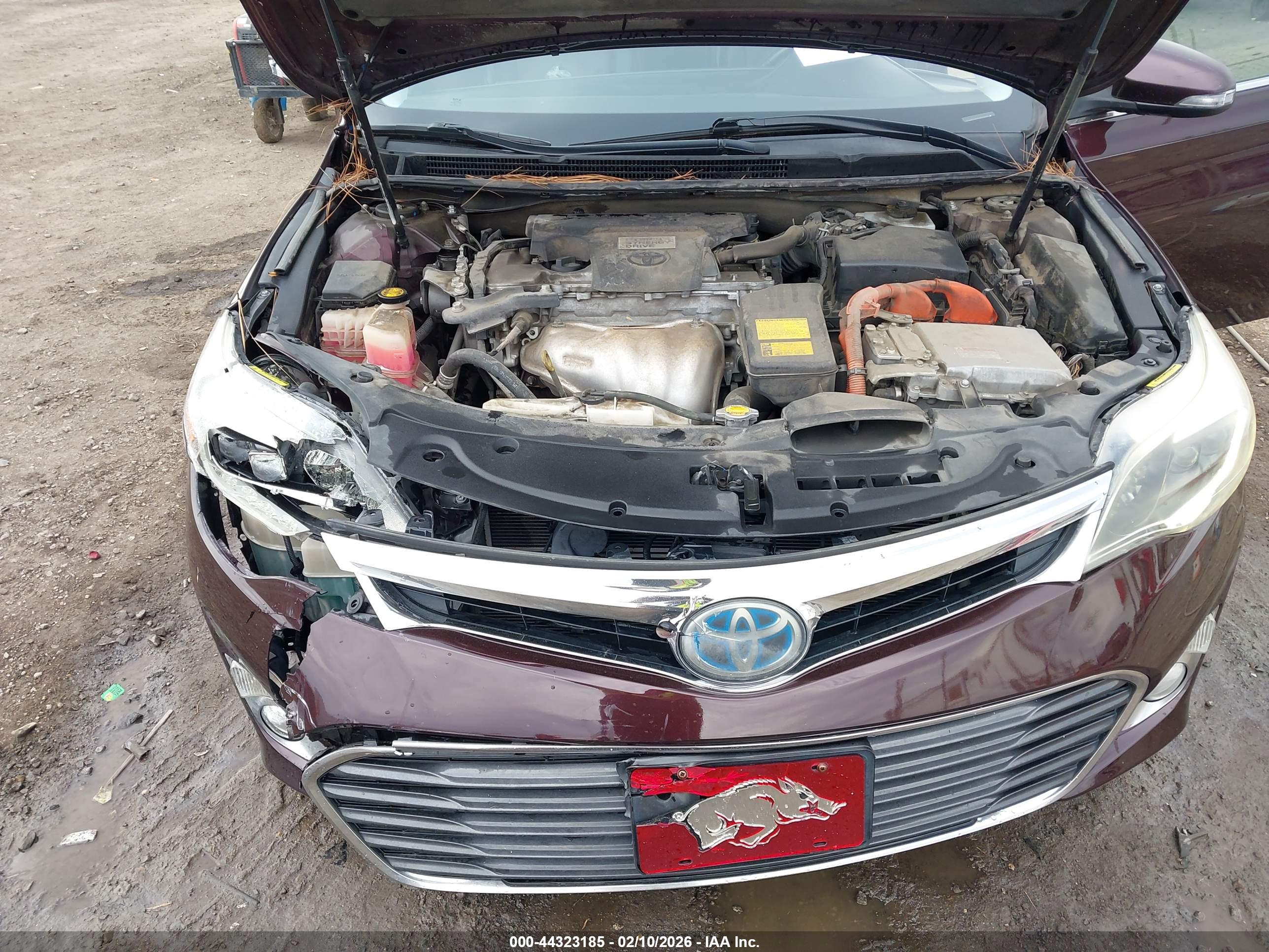 TOYOTA AVALON image 10