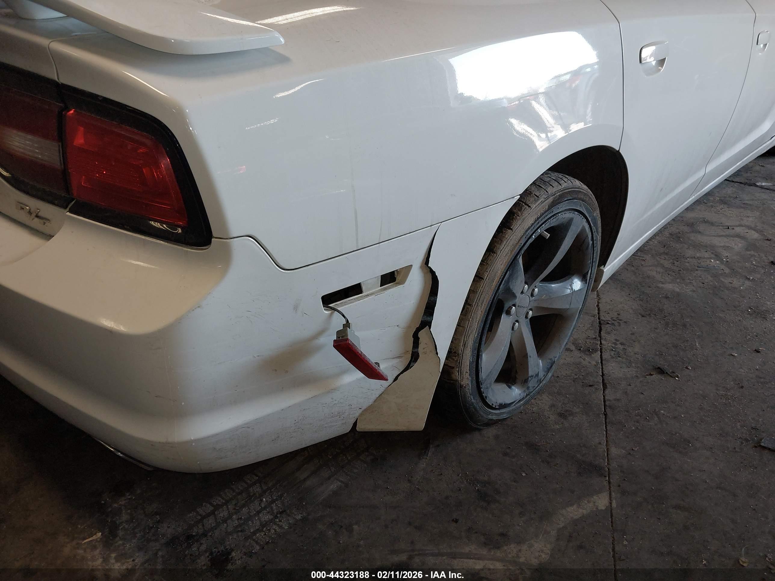 DODGE CHARGER image 6