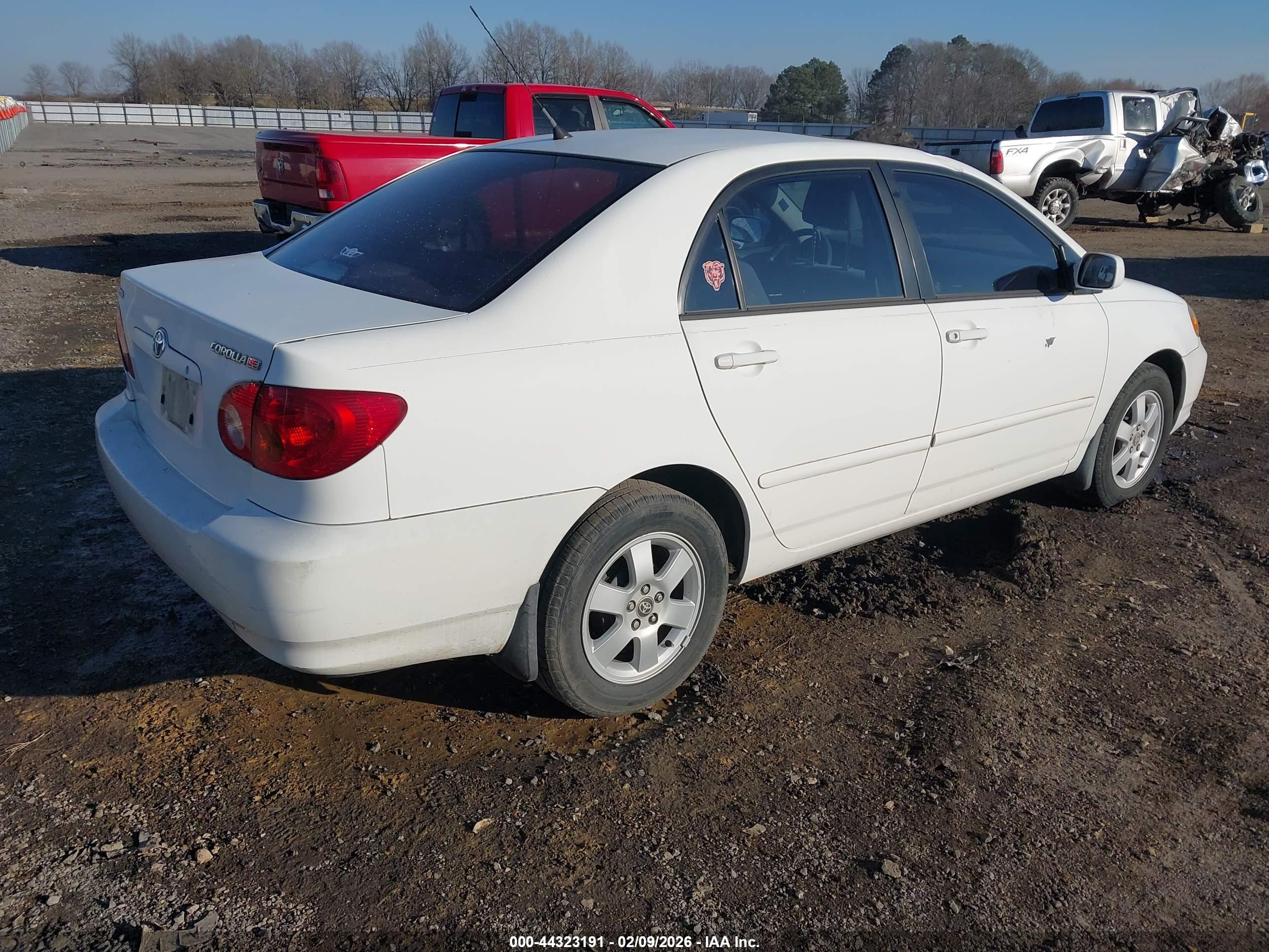 TOYOTA COROLLA image 4