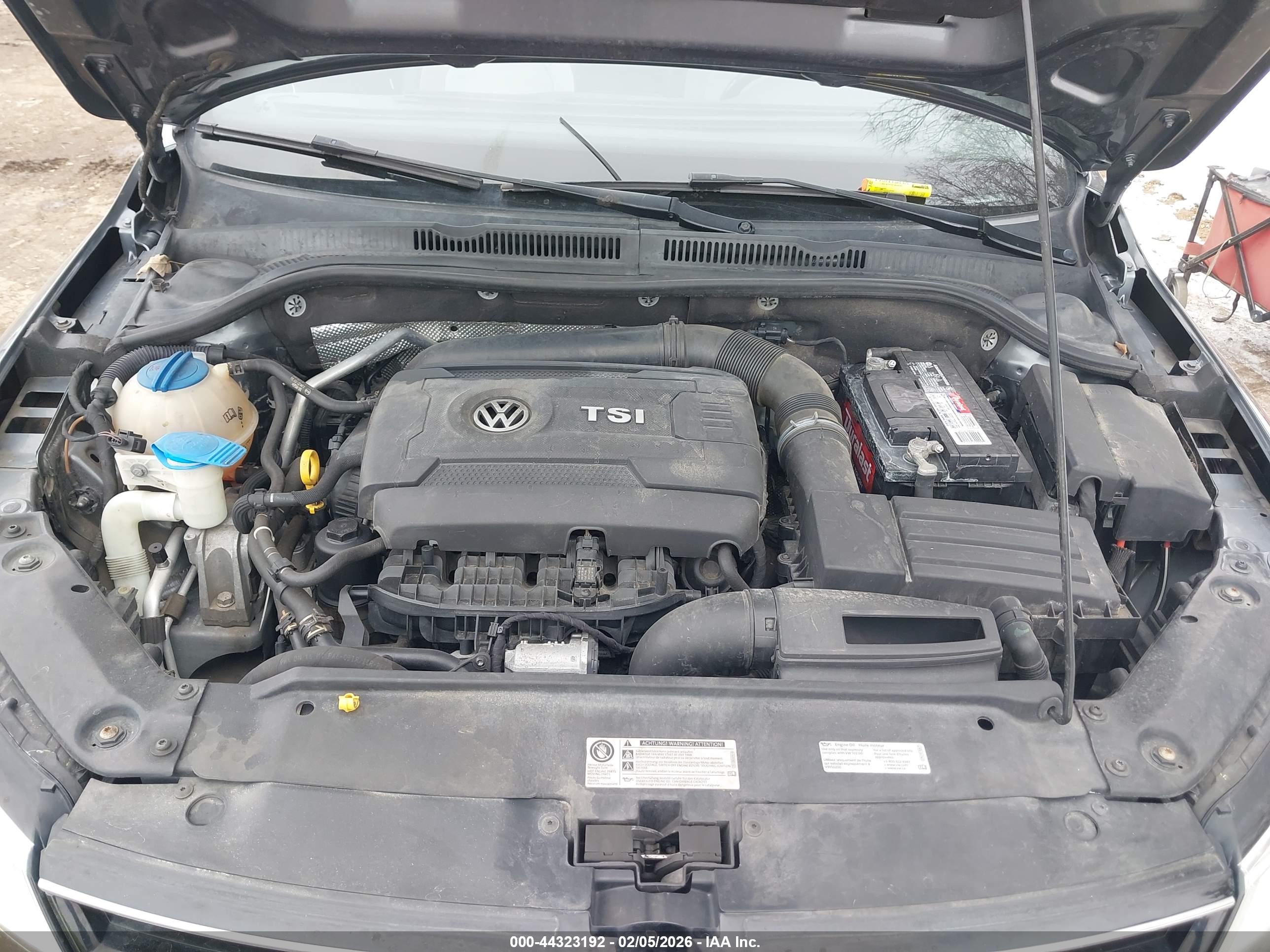 VOLKSWAGEN JETTA image 10