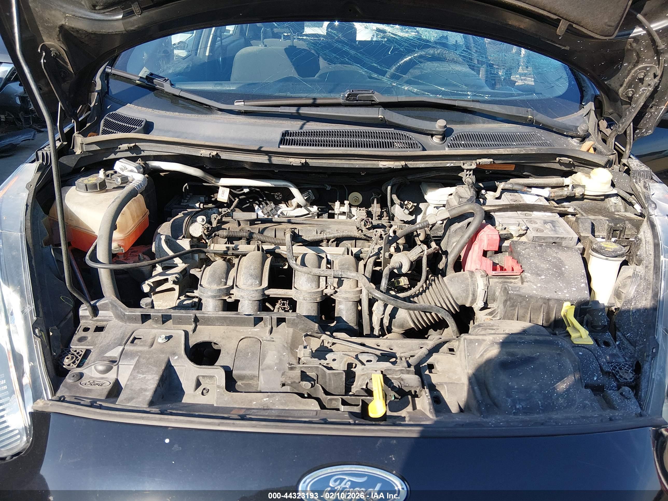 FORD FIESTA image 10