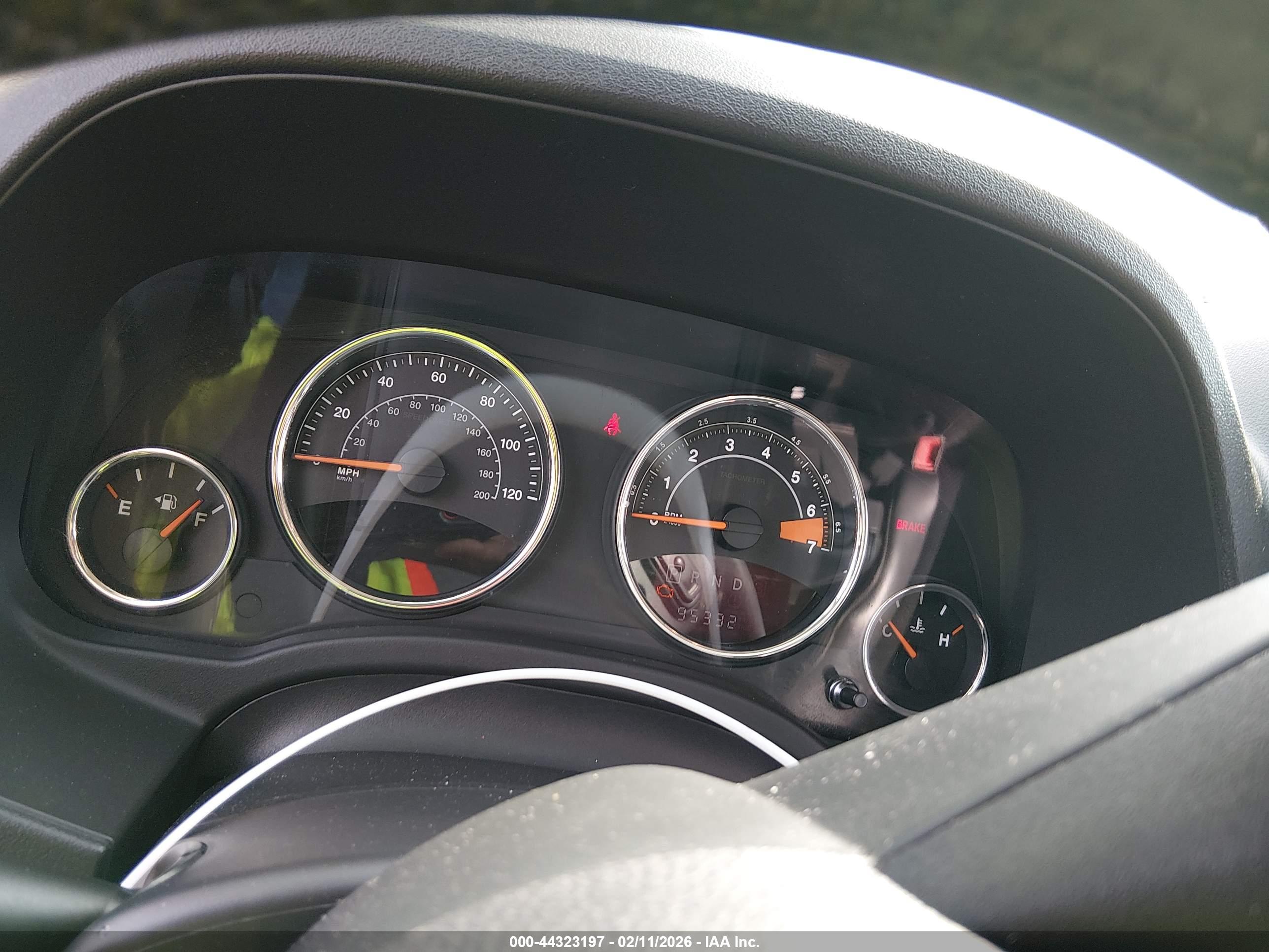 JEEP COMPASS image 7