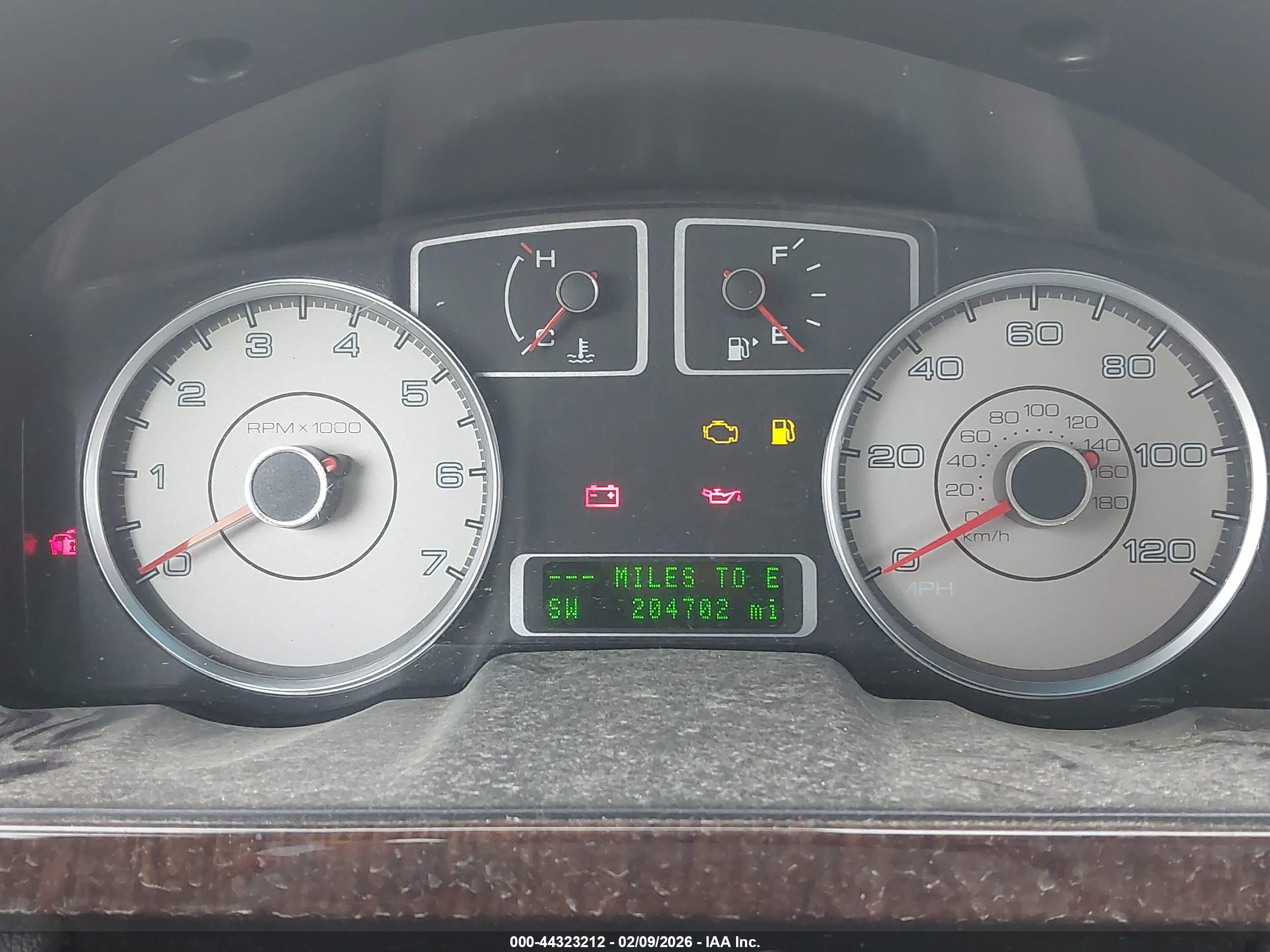 FORD TAURUS image 7