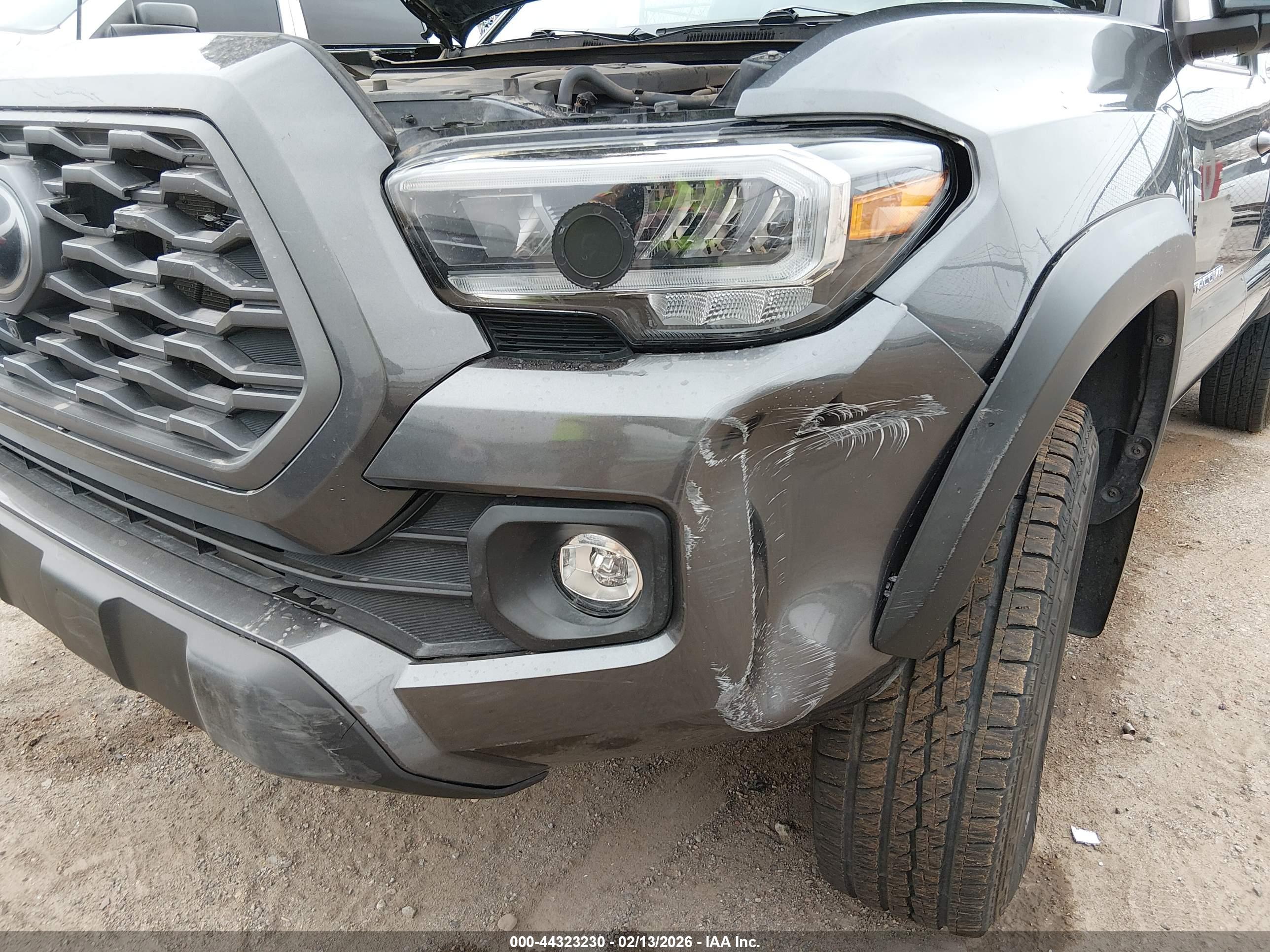 TOYOTA TACOMA image 6