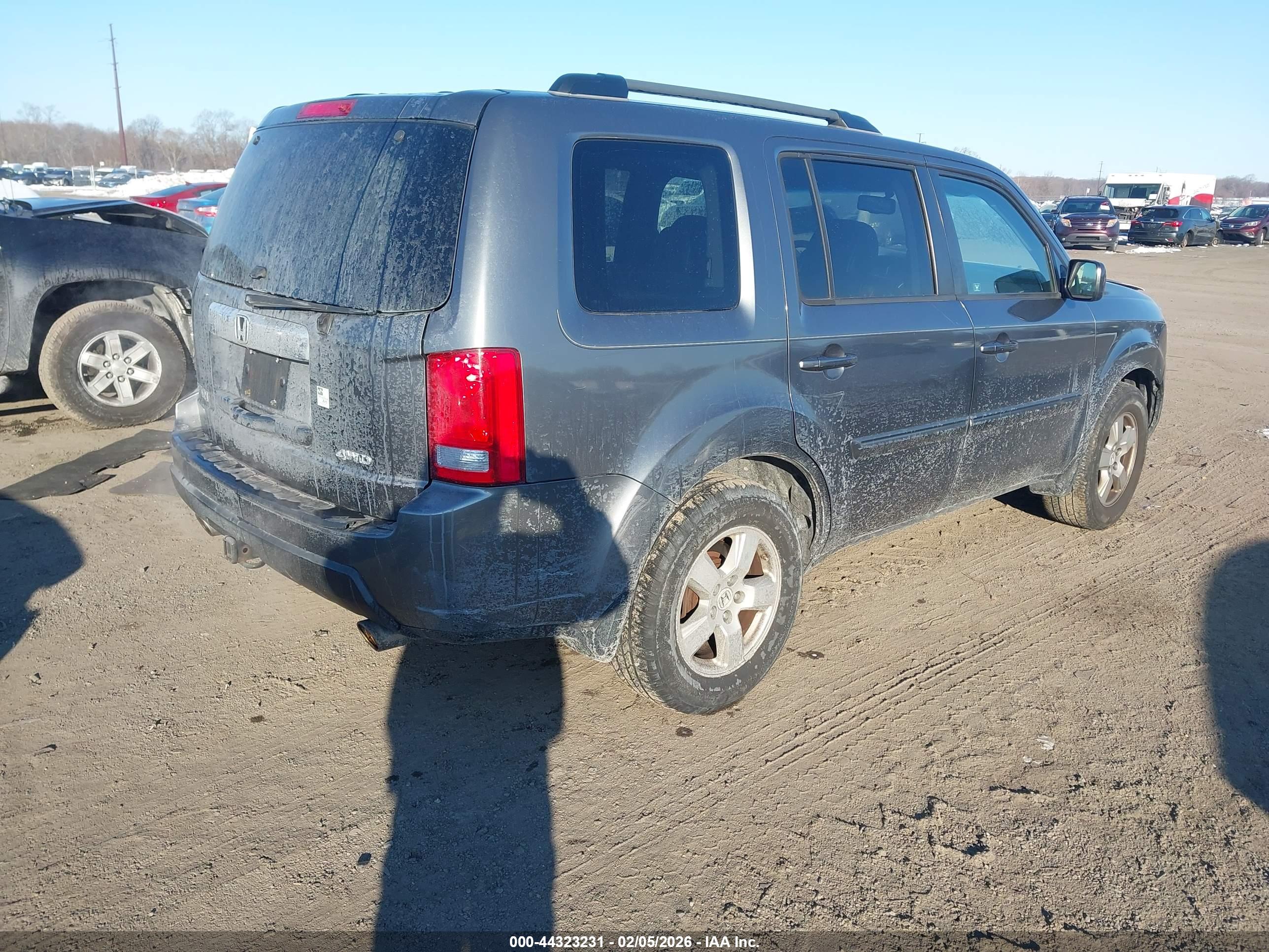 HONDA PILOT image 4