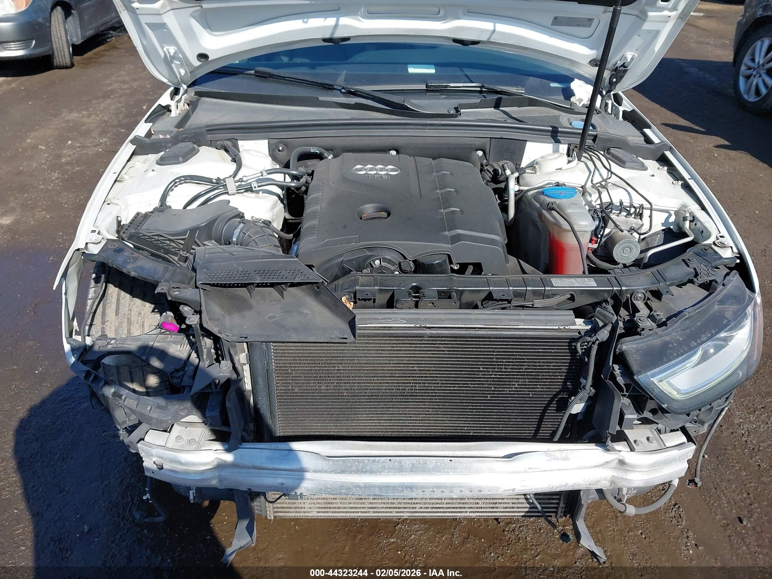 AUDI A4 image 10