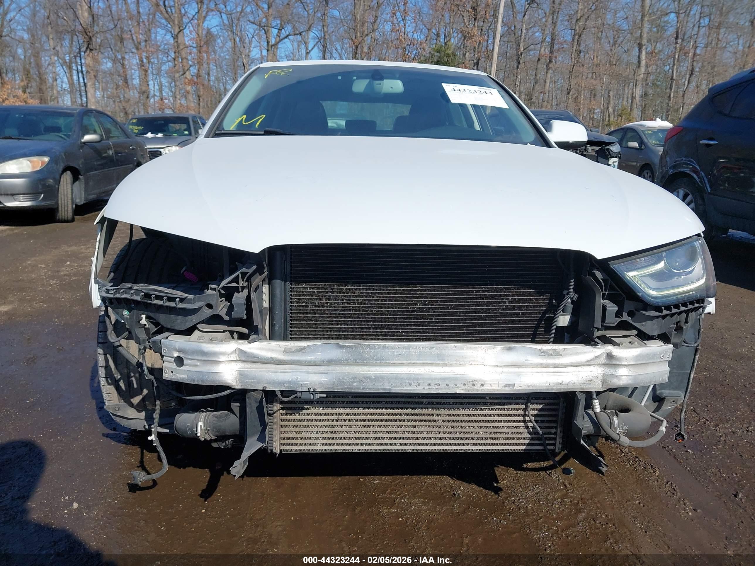 AUDI A4 image 6