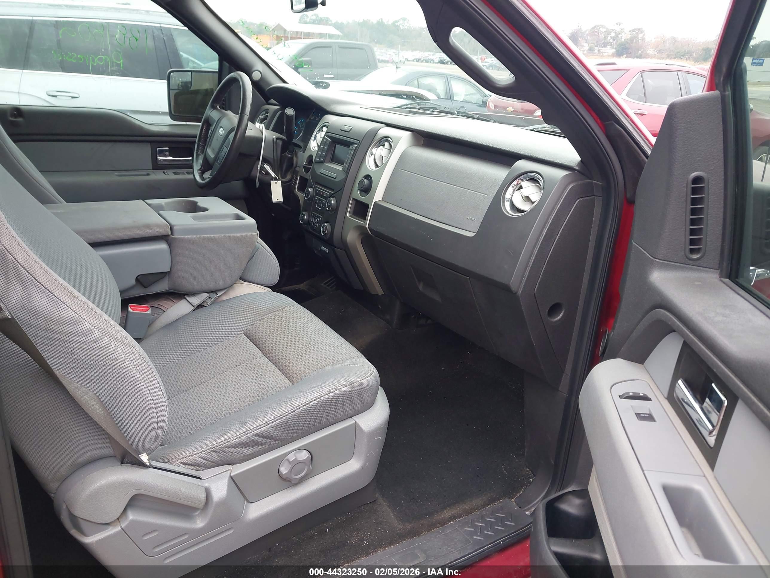 FORD F-150 image 5
