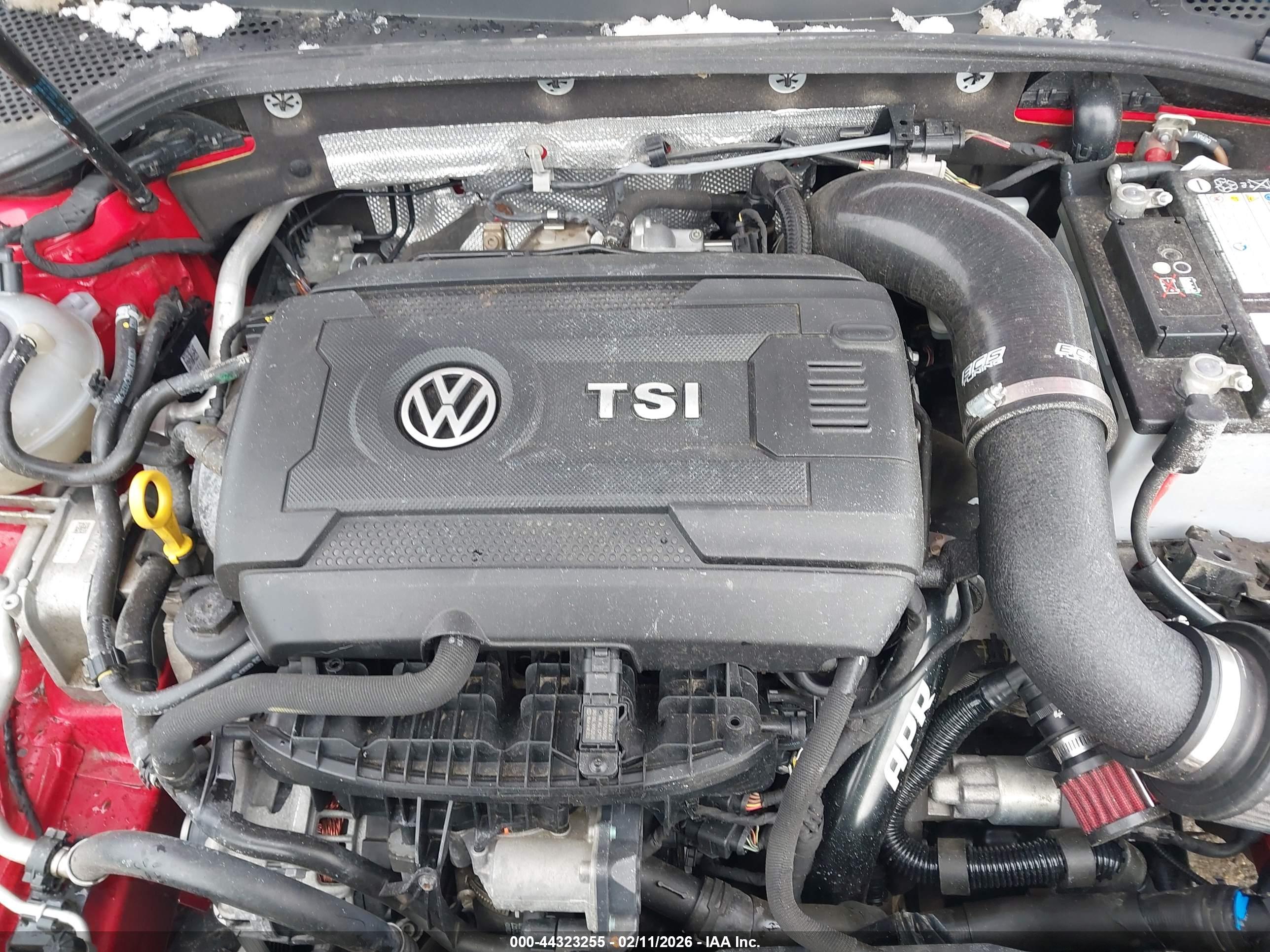 VOLKSWAGEN GOLF image 10