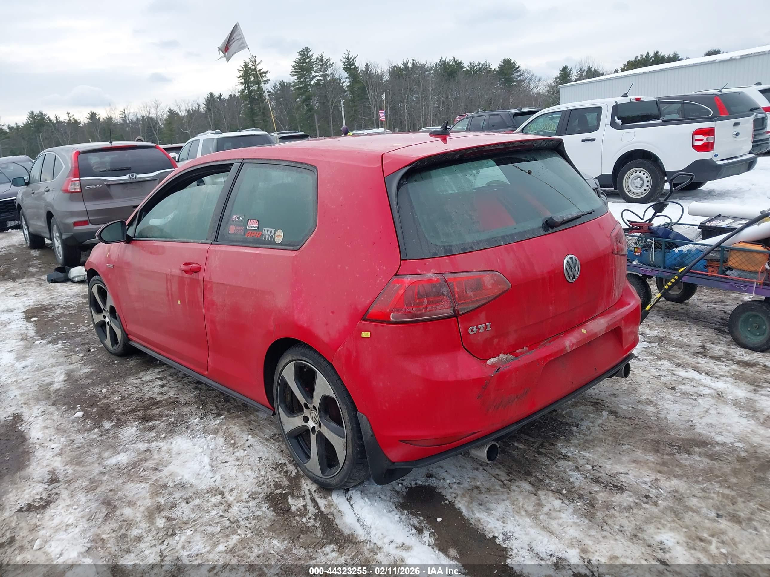 VOLKSWAGEN GOLF image 3