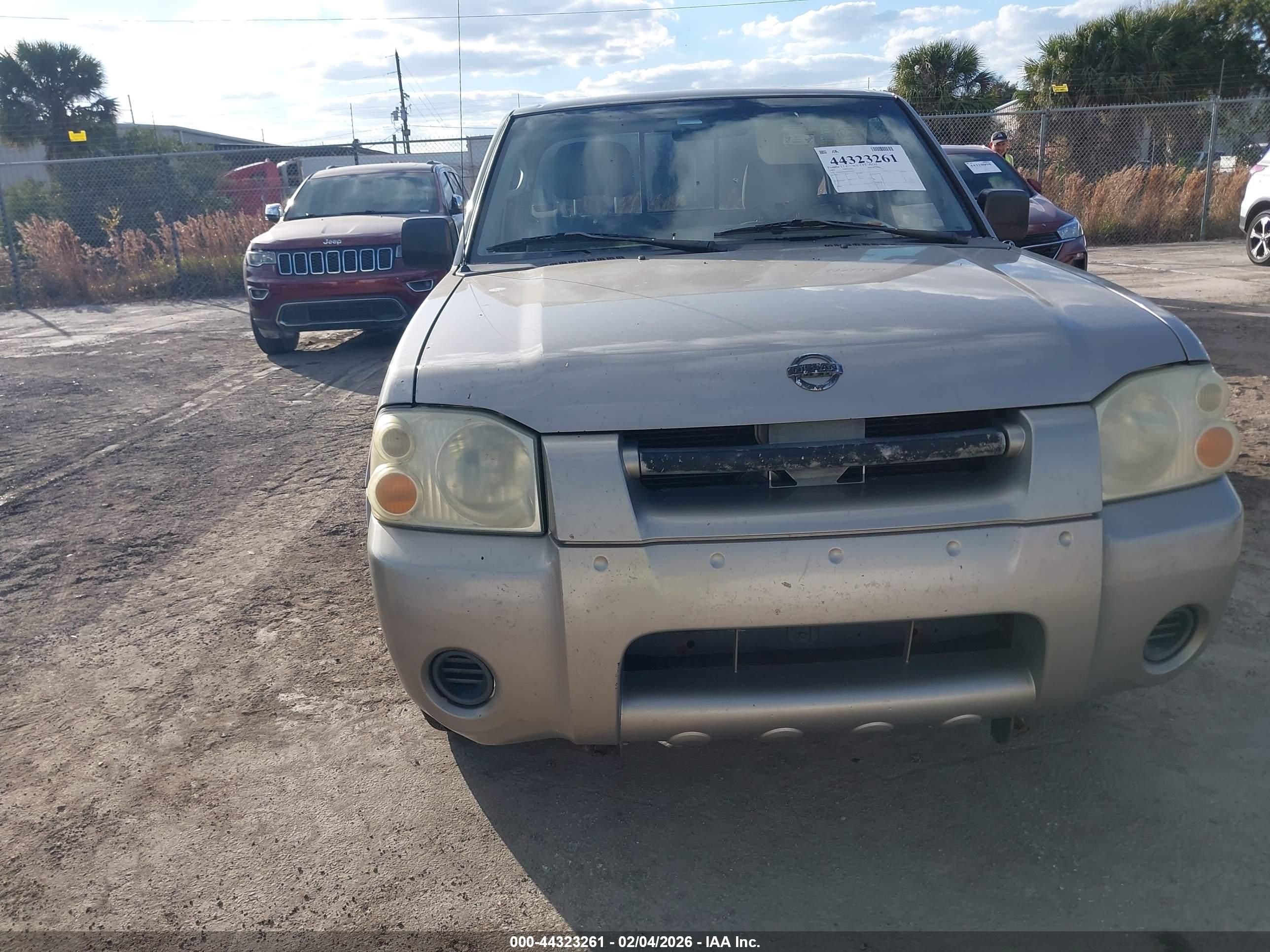 NISSAN FRONTIER image 6
