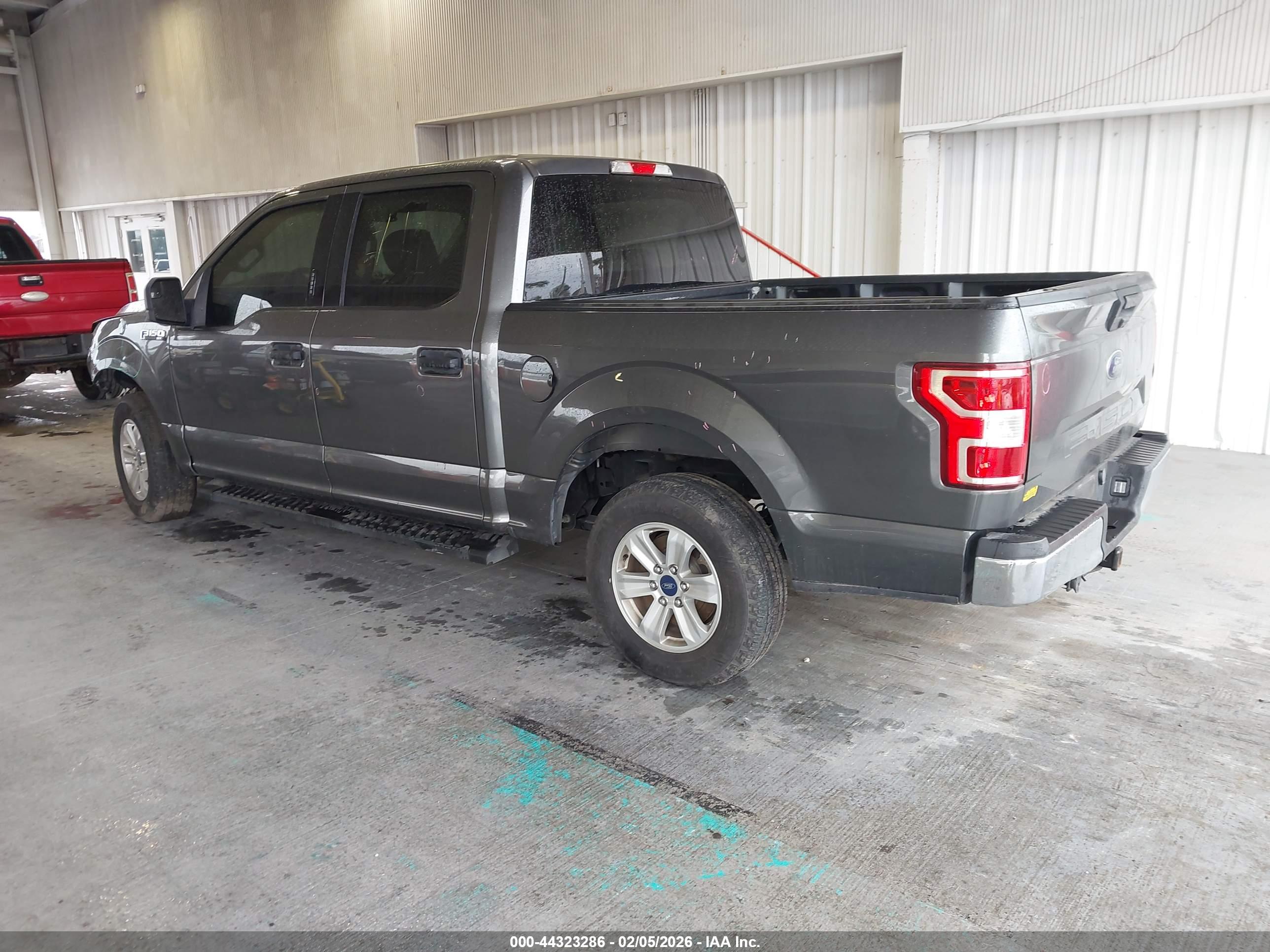 FORD F-150 image 3