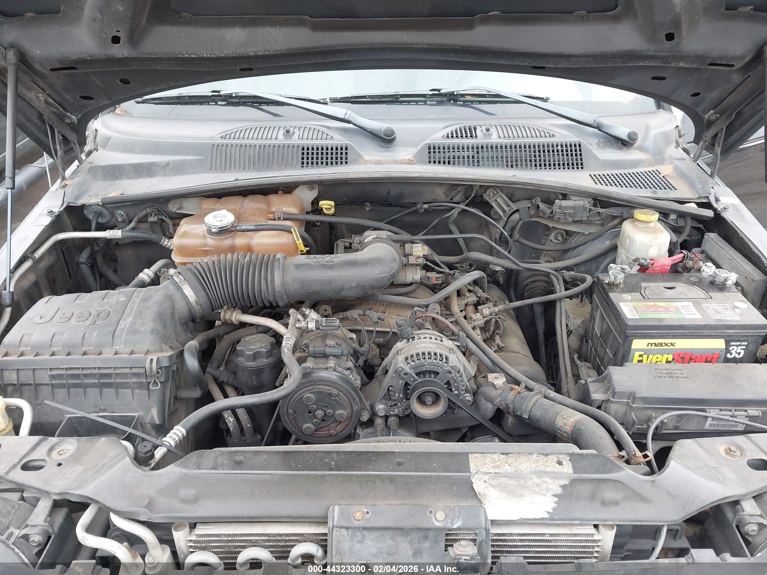 JEEP LIBERTY image 10